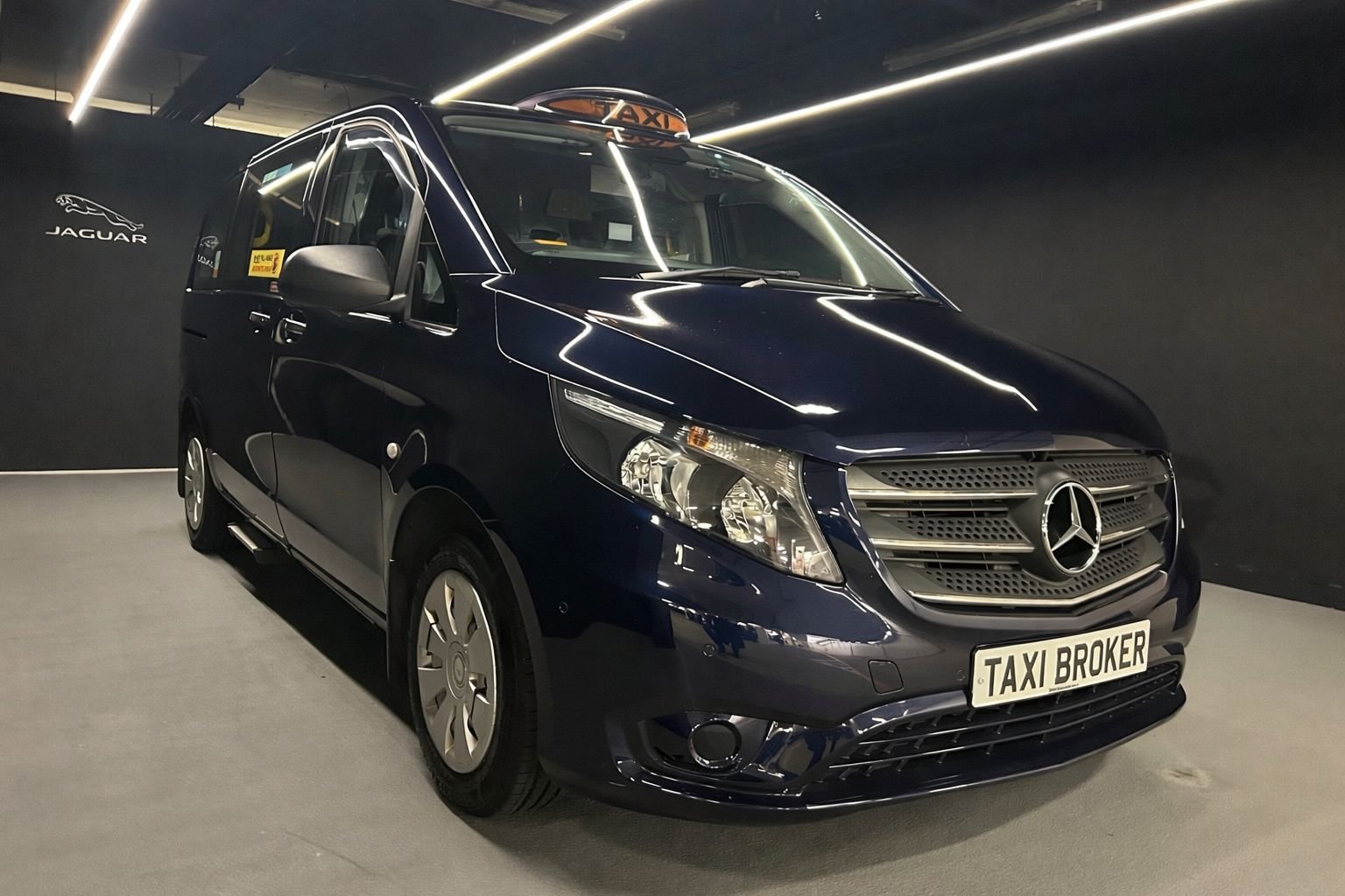 Mercedes-Benz Vito Taxi EU6
Year: 2017
Mileage: 179,238
Colour: Blue