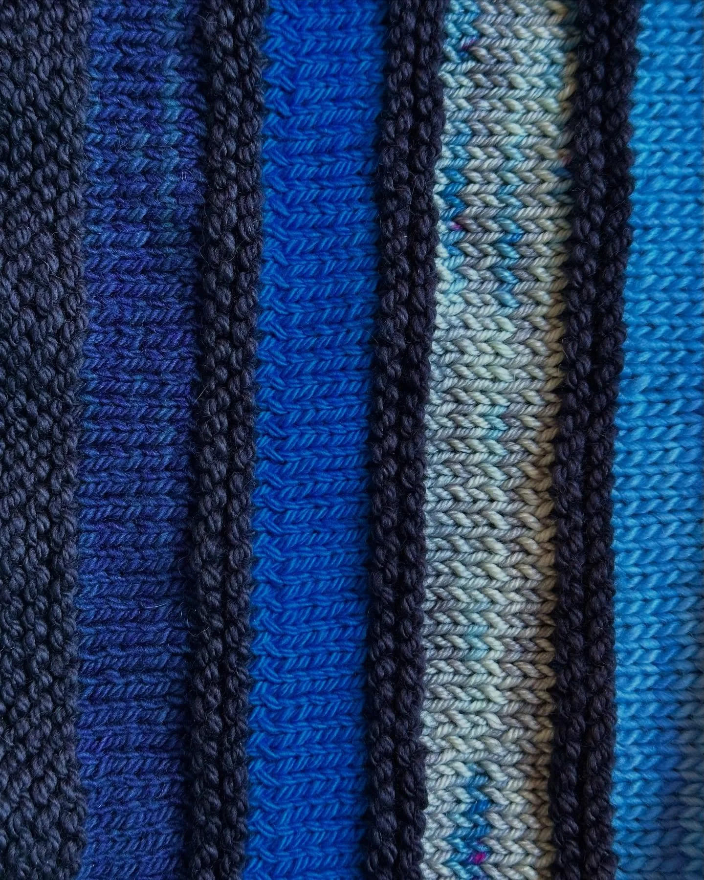 My first #intarsia project! I&rsquo;m self-drafting a blanket loosely inspired by the Wedgwood scarf by @westknits - my sixth wedding anniversary is this fall, and one of the traditional gifts is wool. So this blanket is for my spouse, and every yarn