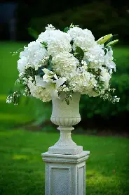 Mad Floral_Ceremony_7.png