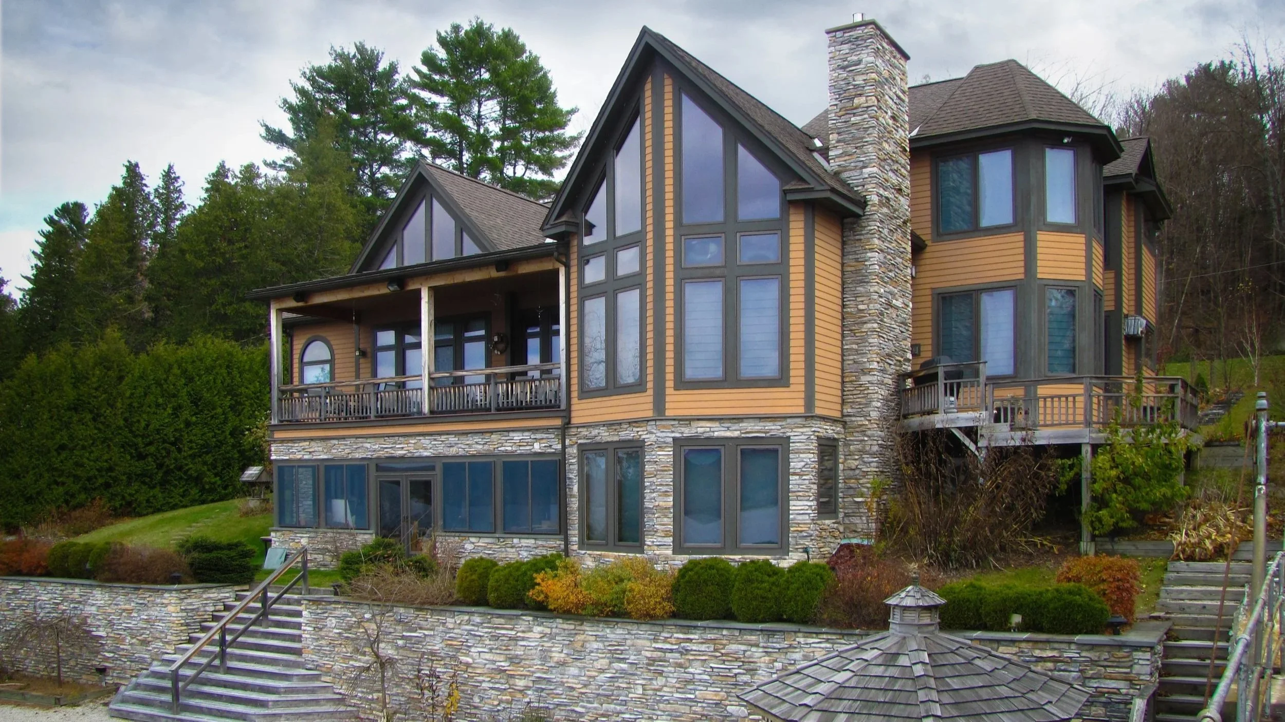 NC18_Large_Lakeside_Elegant_Custom_Home_Resized.jpg