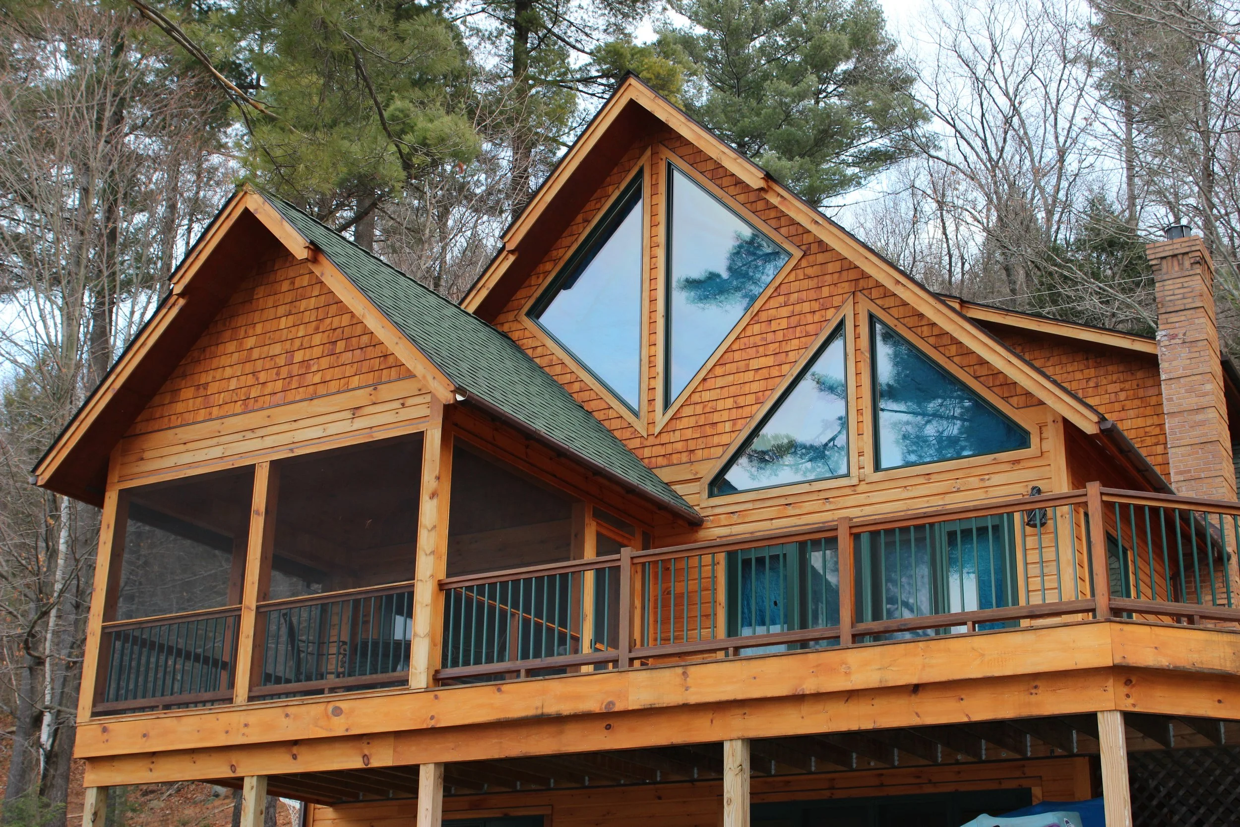 NC44_Detail_Wood_Large_Windows.JPG