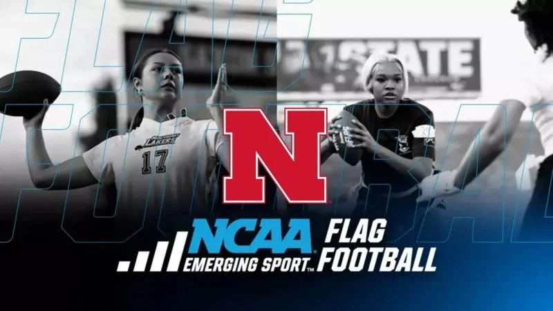 WOMEN’S FLAG FOOTBALL AS A VARSITY SPORT