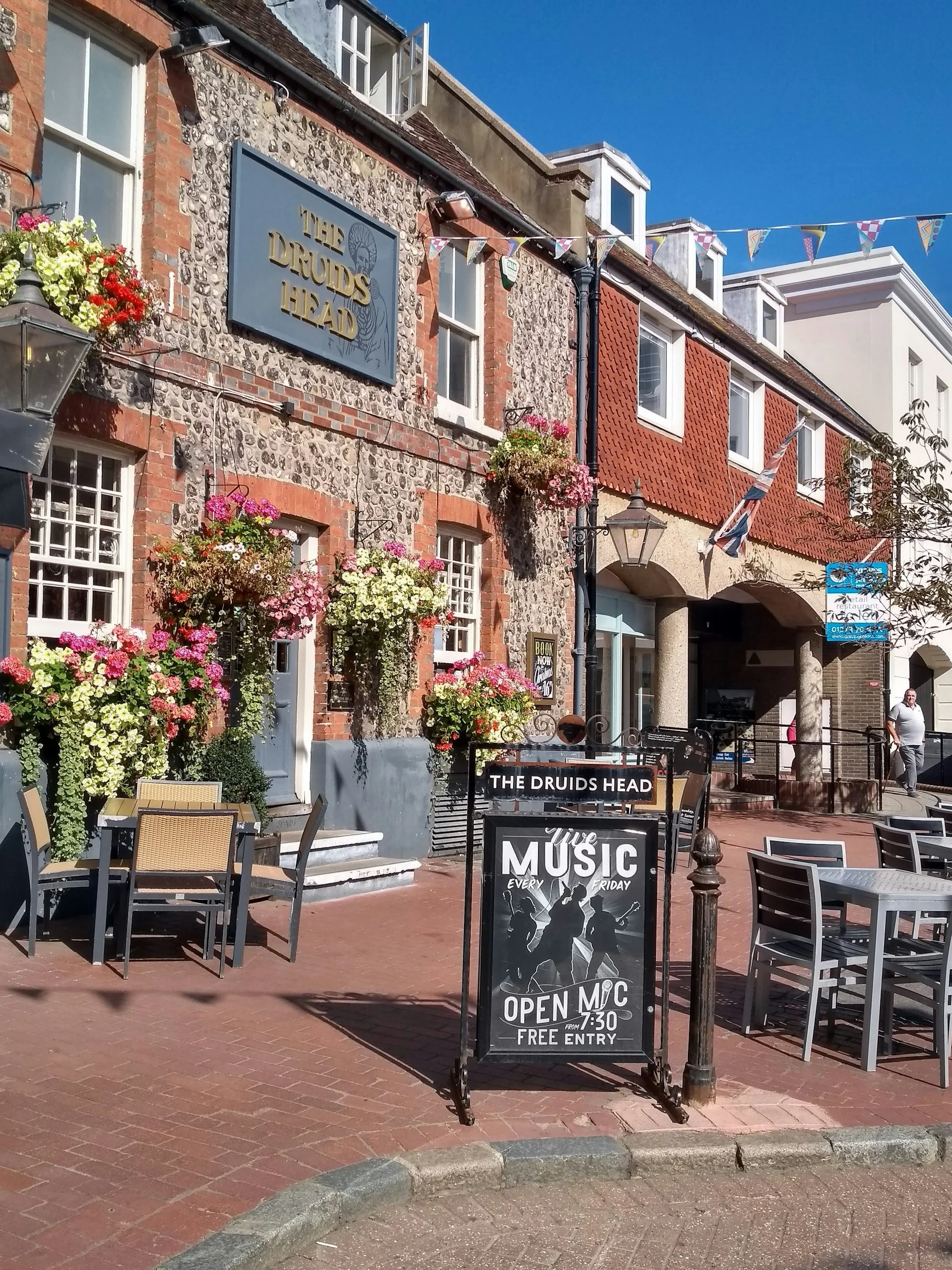 Best Pubs in Brighton 2026: Where Locals Actually Drink