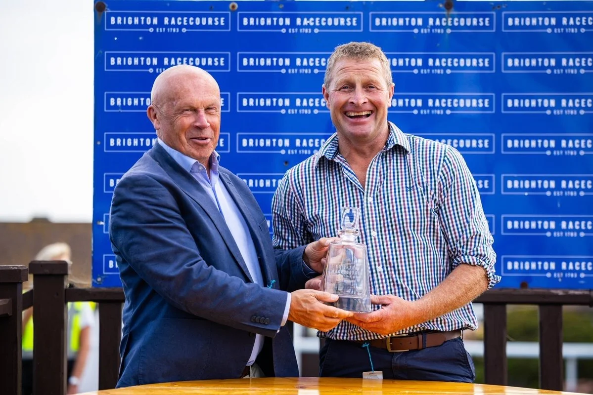 Streamline Taxis Raises Funds For Martlets Hospice At Brighton Racecourse Evening