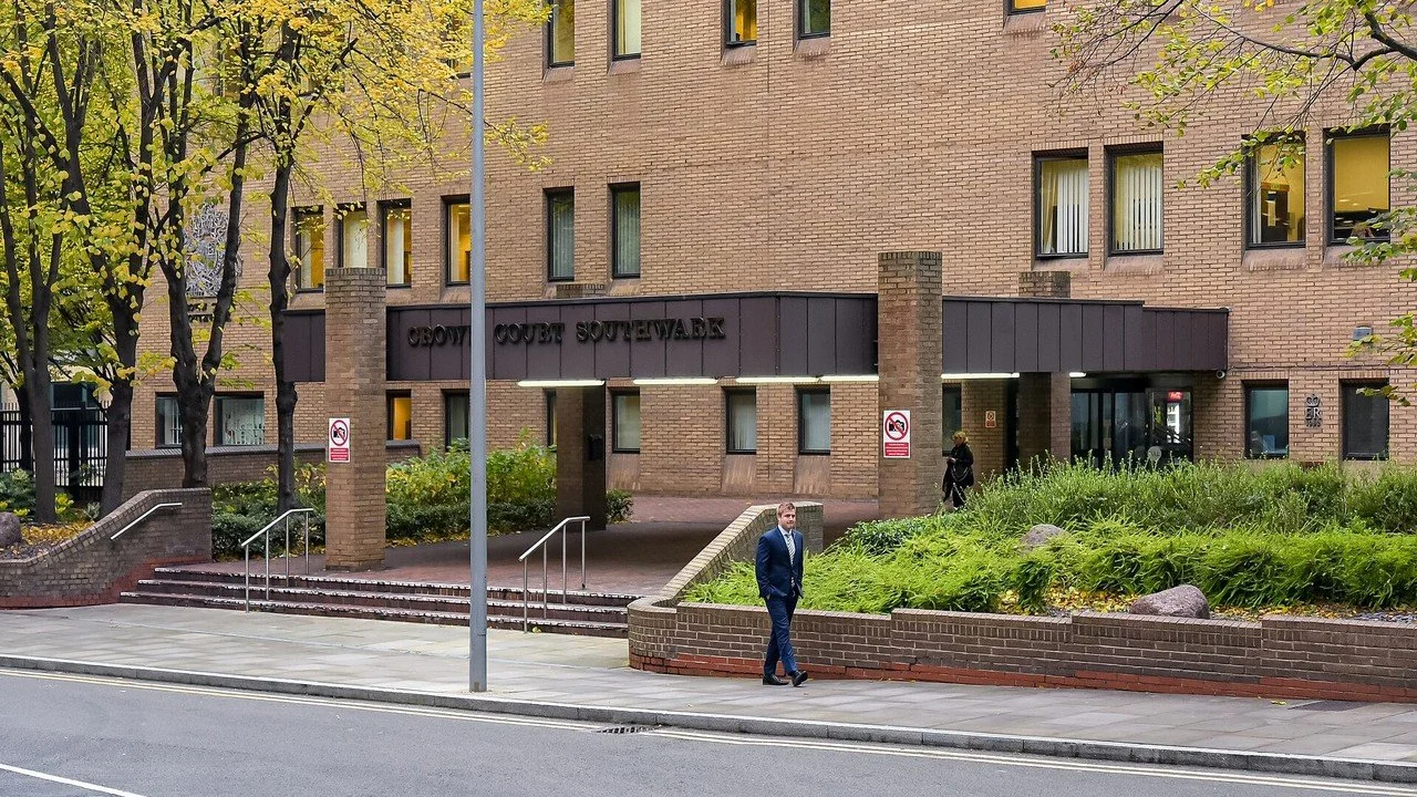 Southwark Crown Court building with the headline Company owner convicted of £1.1 million fraud