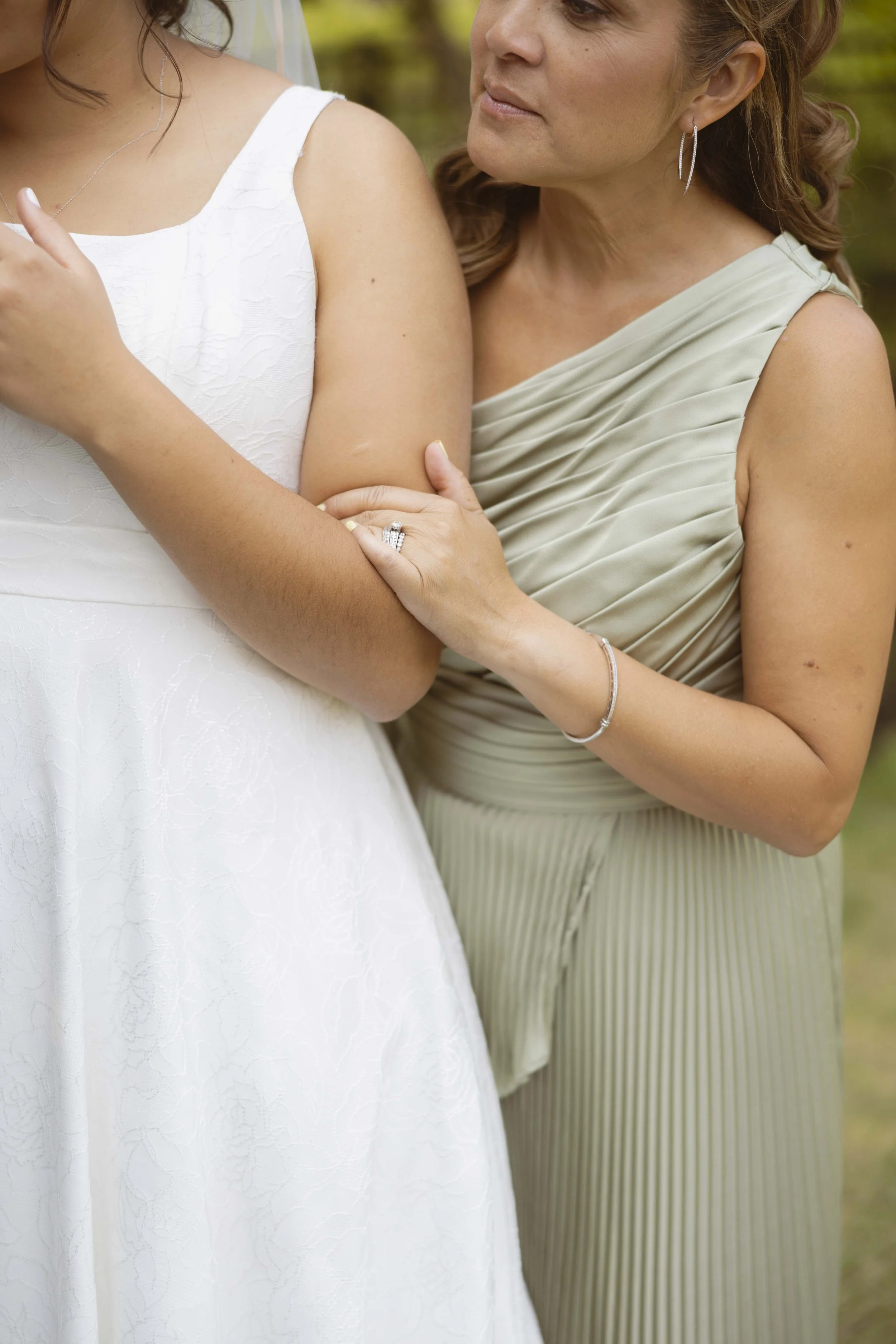 Wedding Photos Alley James_57.jpg