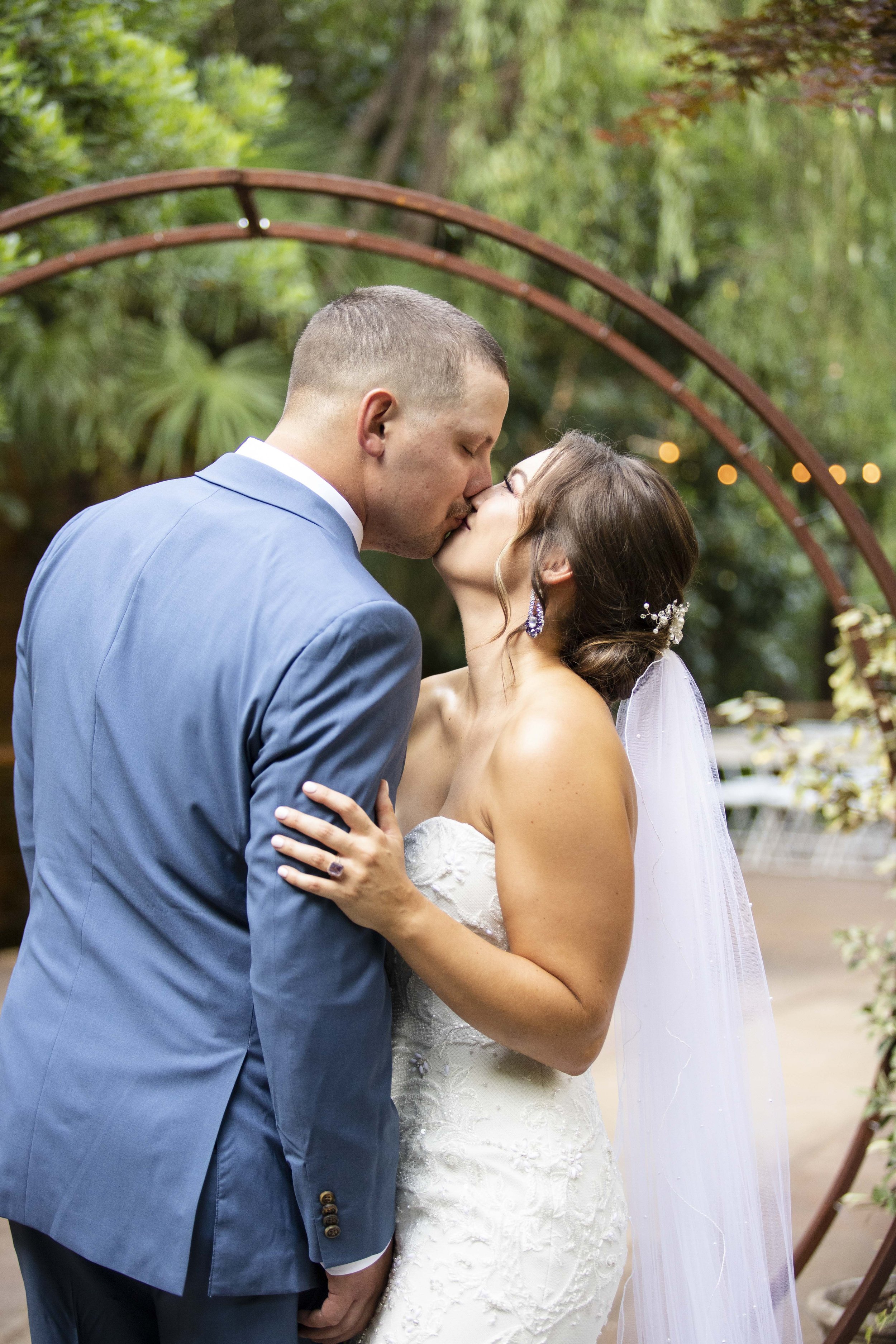 Wedding Photos Alley James_78.jpg