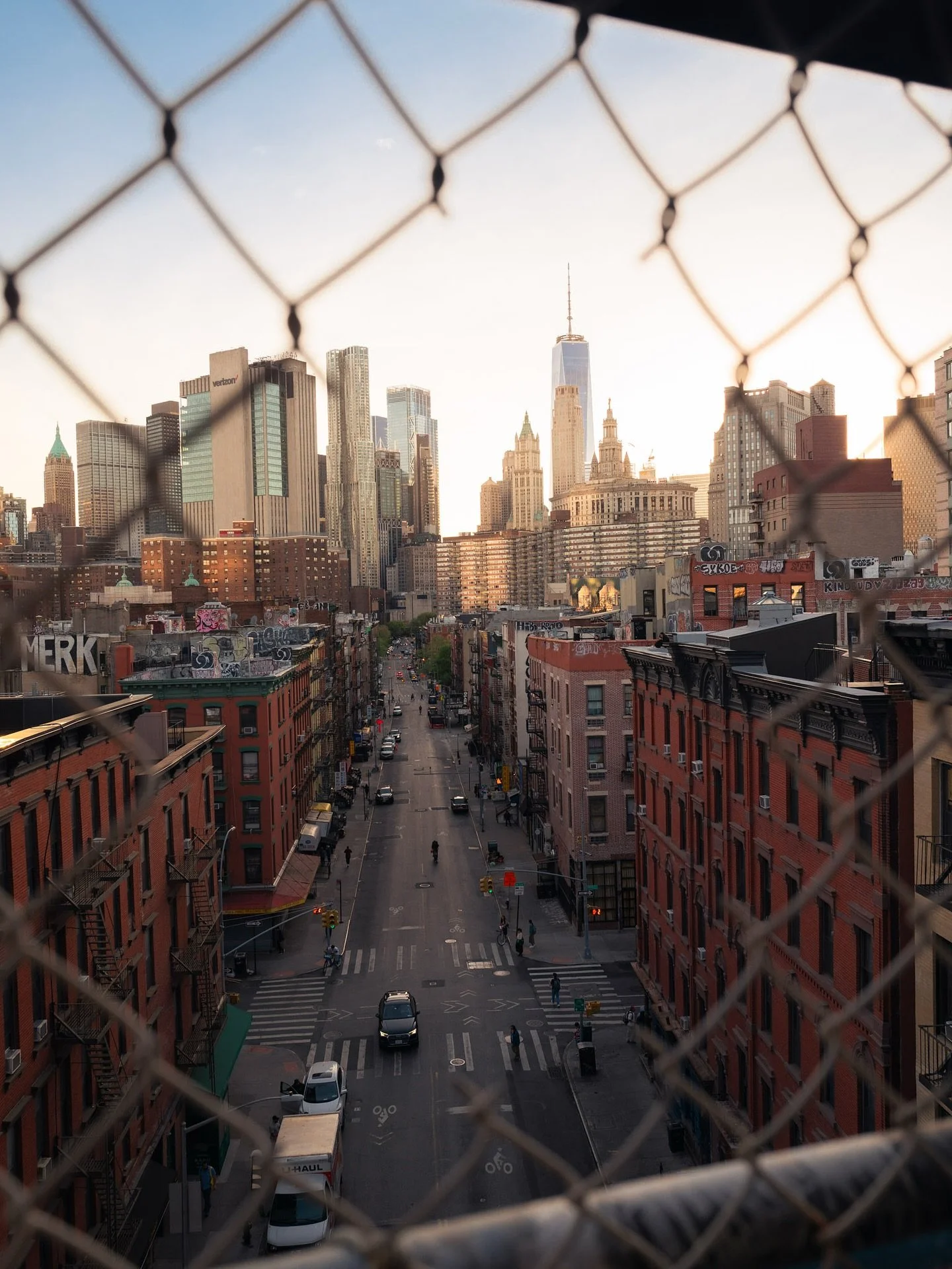 Corners of NYC | New York | 2025

#streetphotography #leicacamera #nikon #newyorkcity #travelphotography