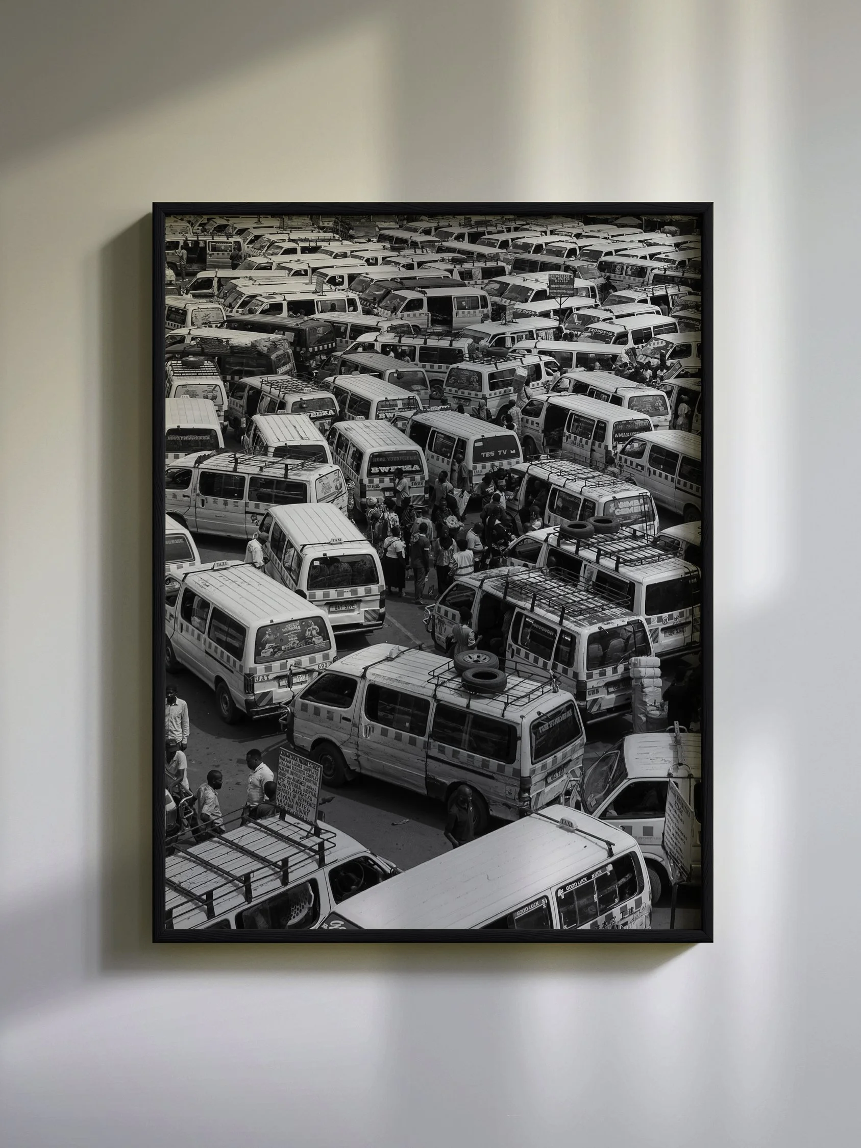 3x4_mock_up_kampala taxi park.jpg (Kopie)