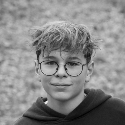 Leser Jakob, 7 Klasse, “Super spannend, COOL und witzig!”