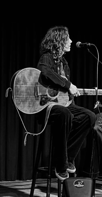 Vera Yakerson - die Autorin vom Jugendroman ZWISCHENLAND