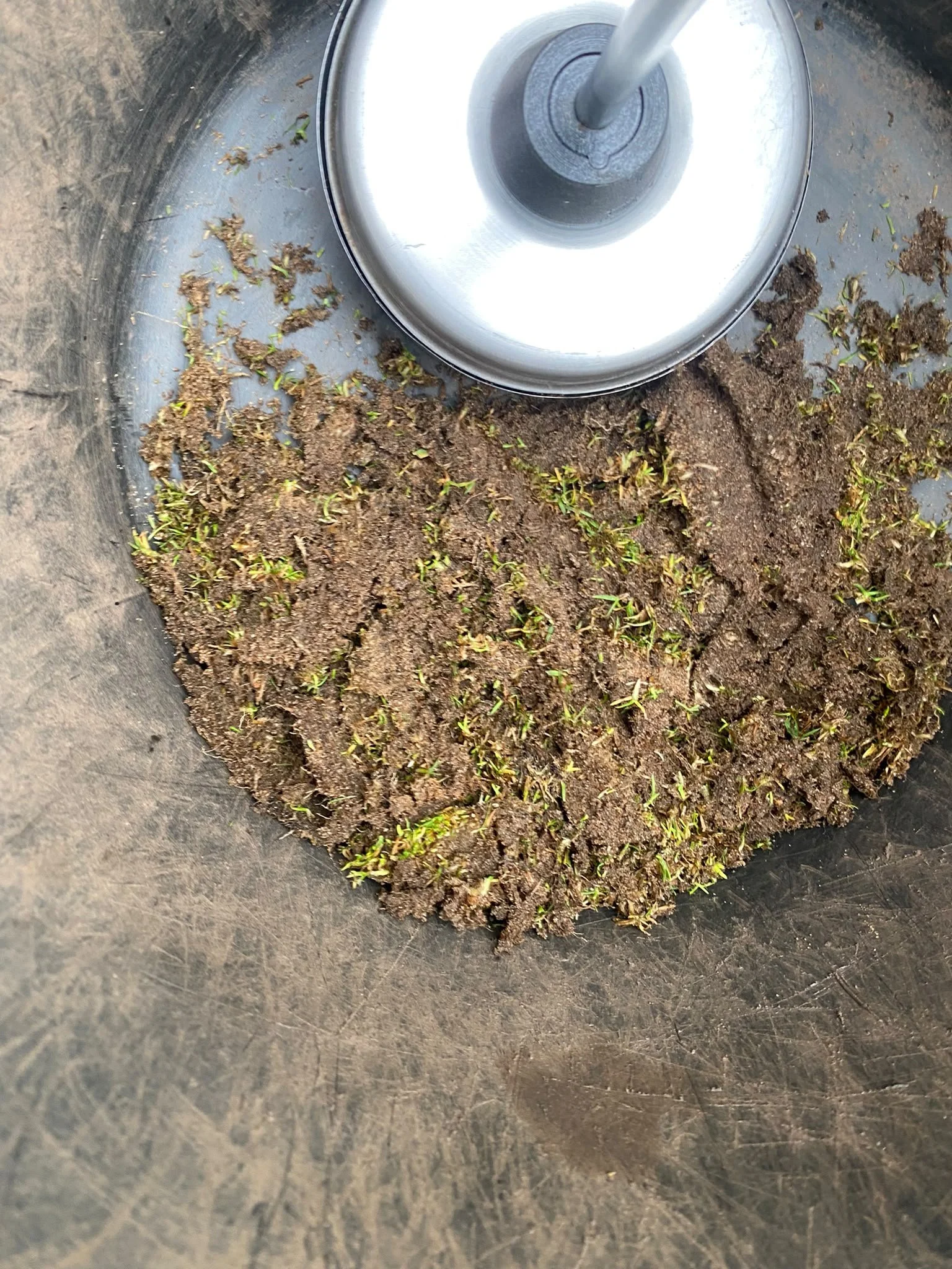 28-7-26 WK (Bucket with x18 holes trimmings).jpeg