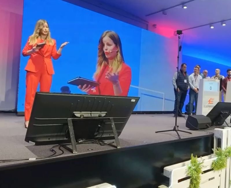 WhatsApp Image 2025-10-03 at 23.31.57.jpeg