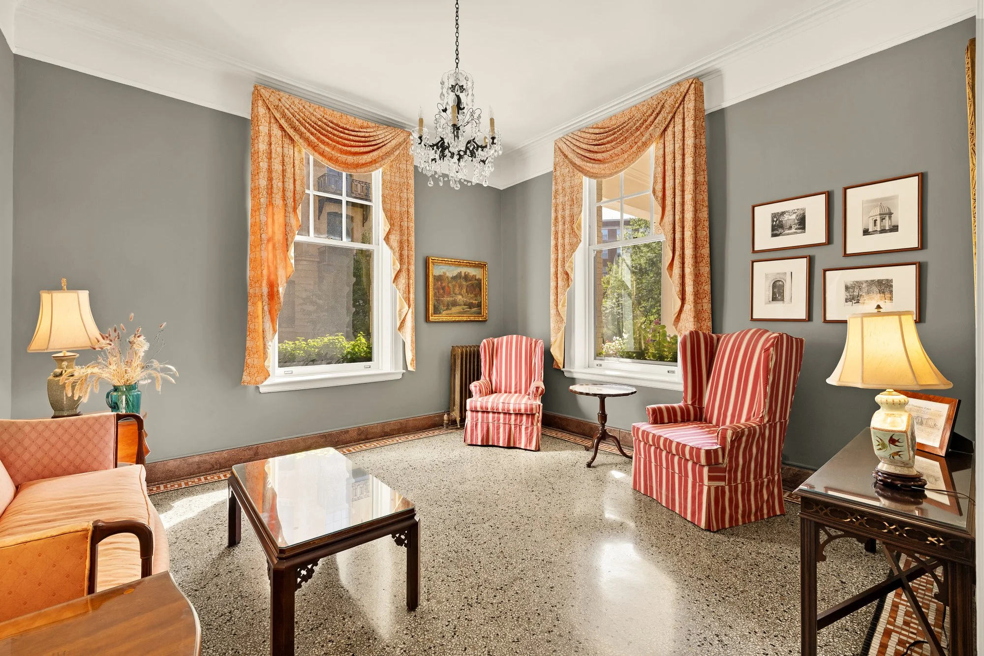 2853 Ontario Rd NW 423-0011.jpg