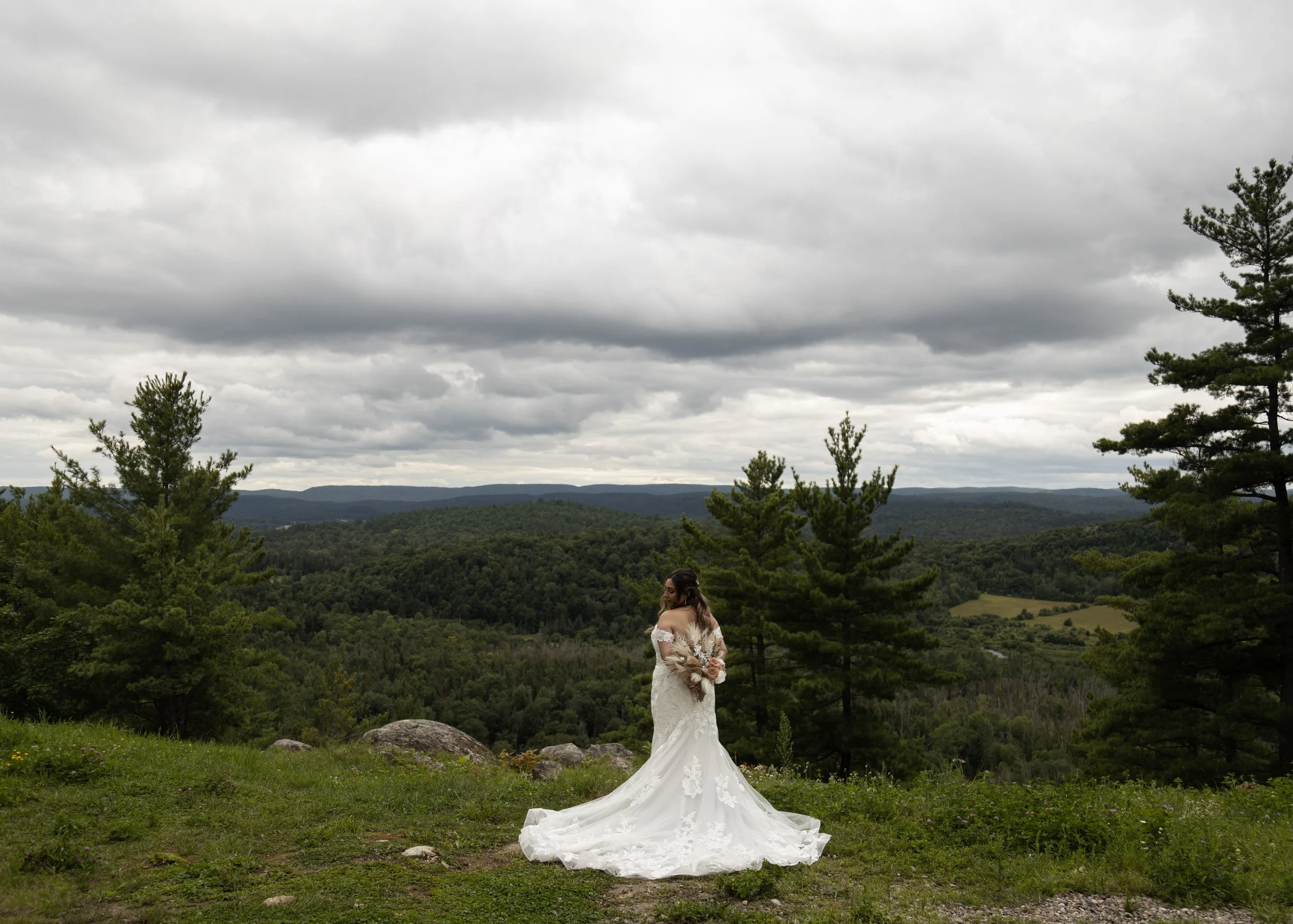 Wedding Portfolio 2024-12.jpg