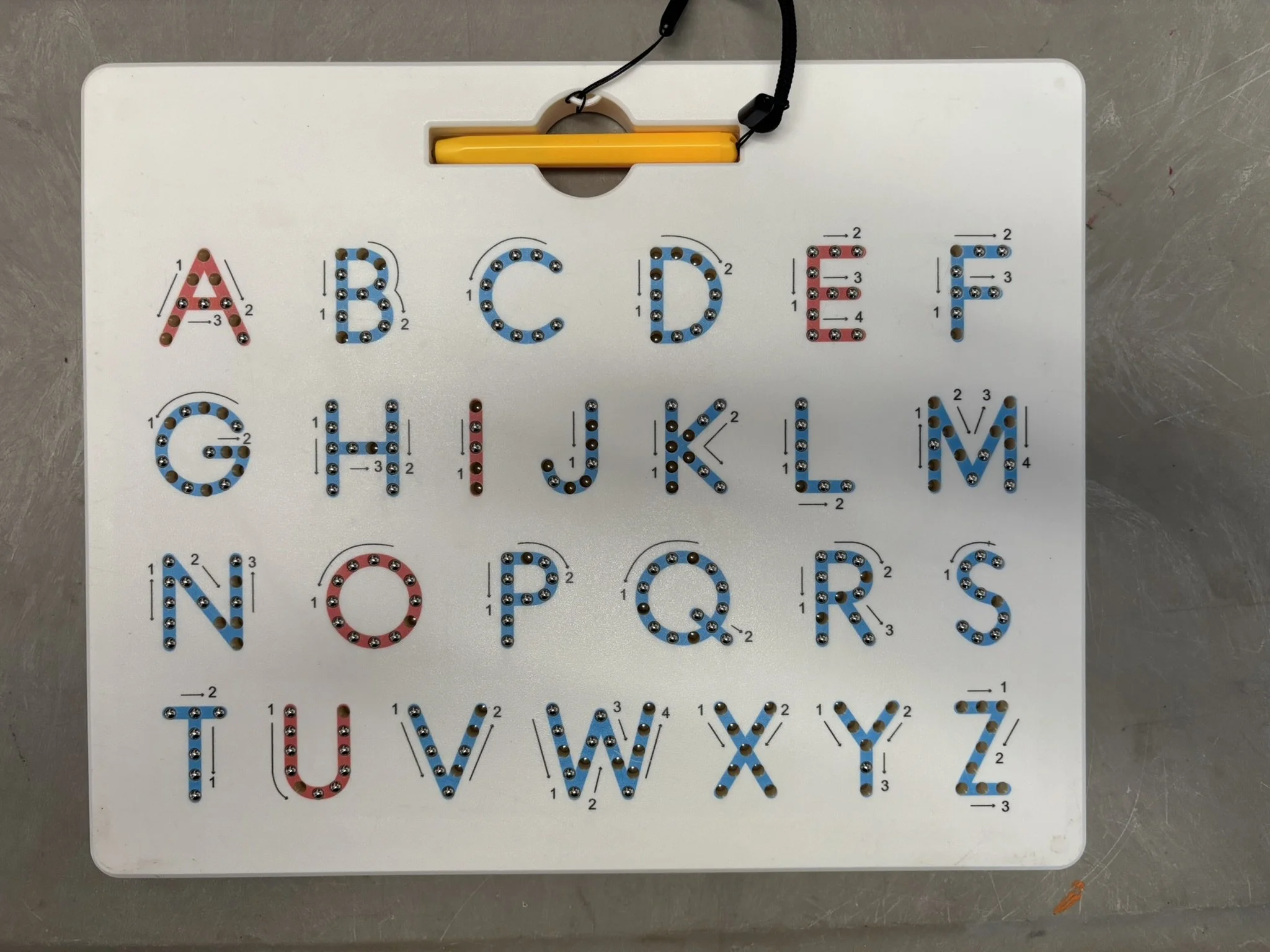 E35-Magnetic Alphabet Tracing Board