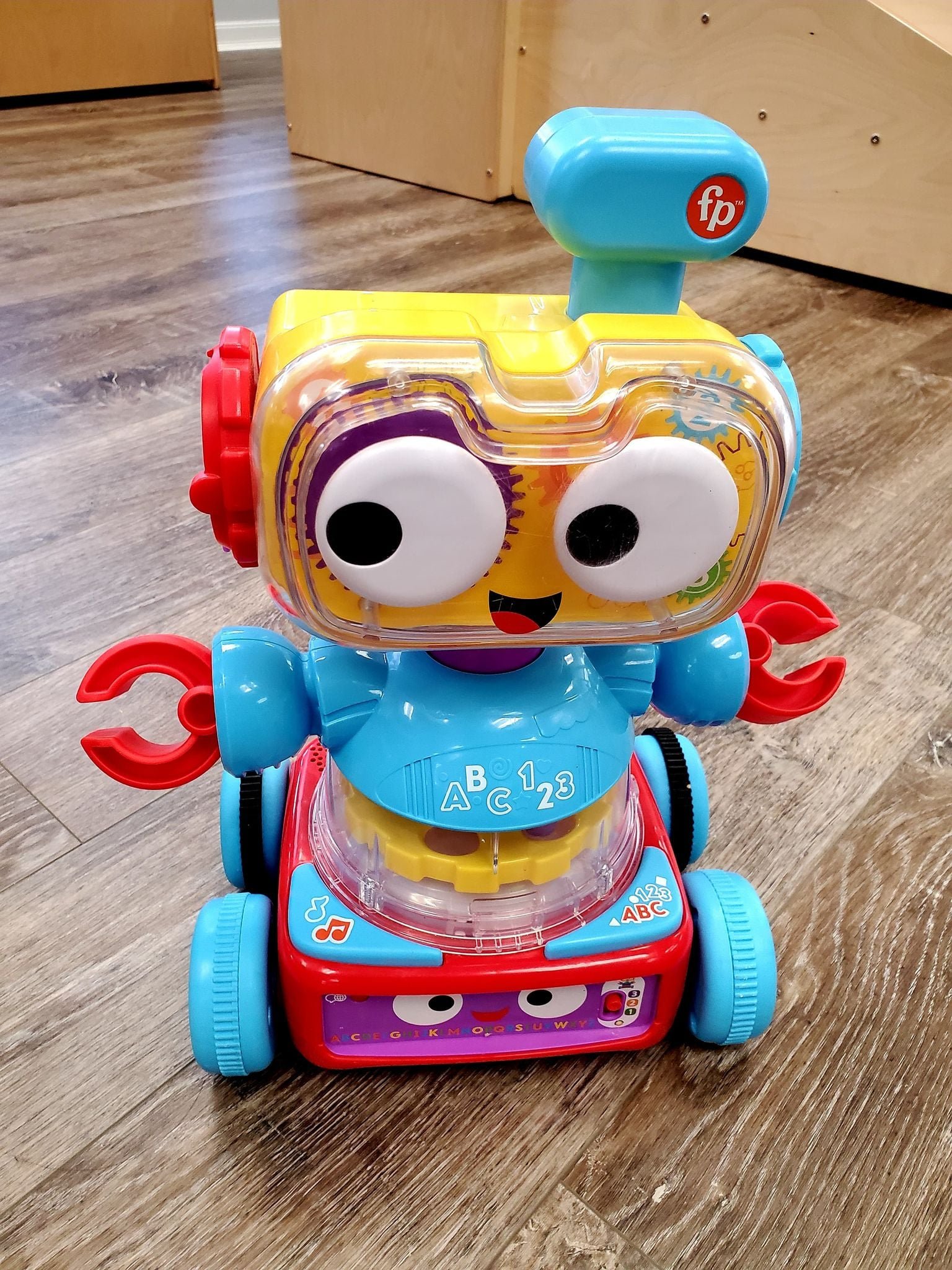 IM34 4 in 1 Ultimate Learning Bot