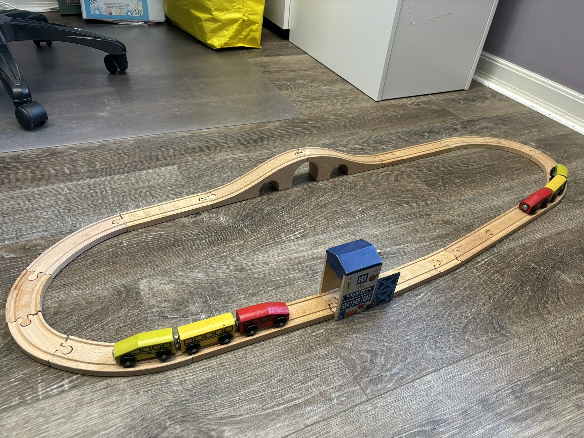 IM40 Wooden Train Set