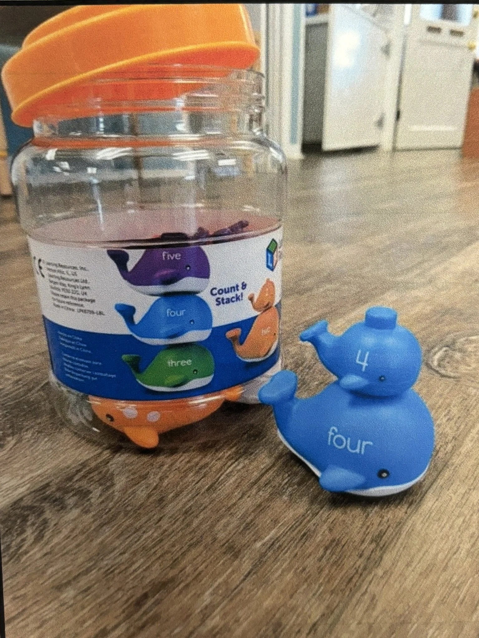 P09 Learning Resources Stacking Whales