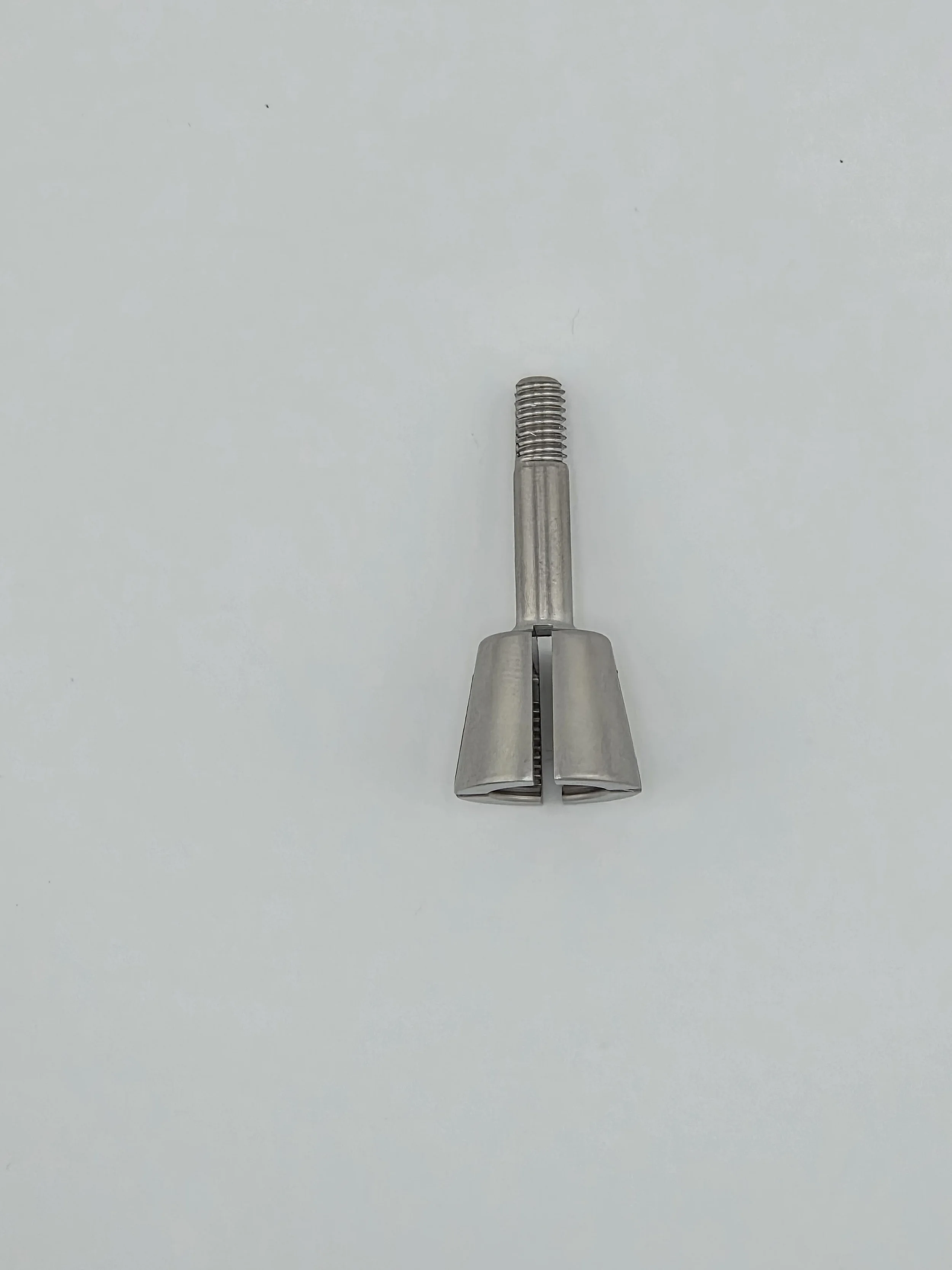 Wright-Out Hip Stem Extractor Conical Trunnion Adapter (View 1)