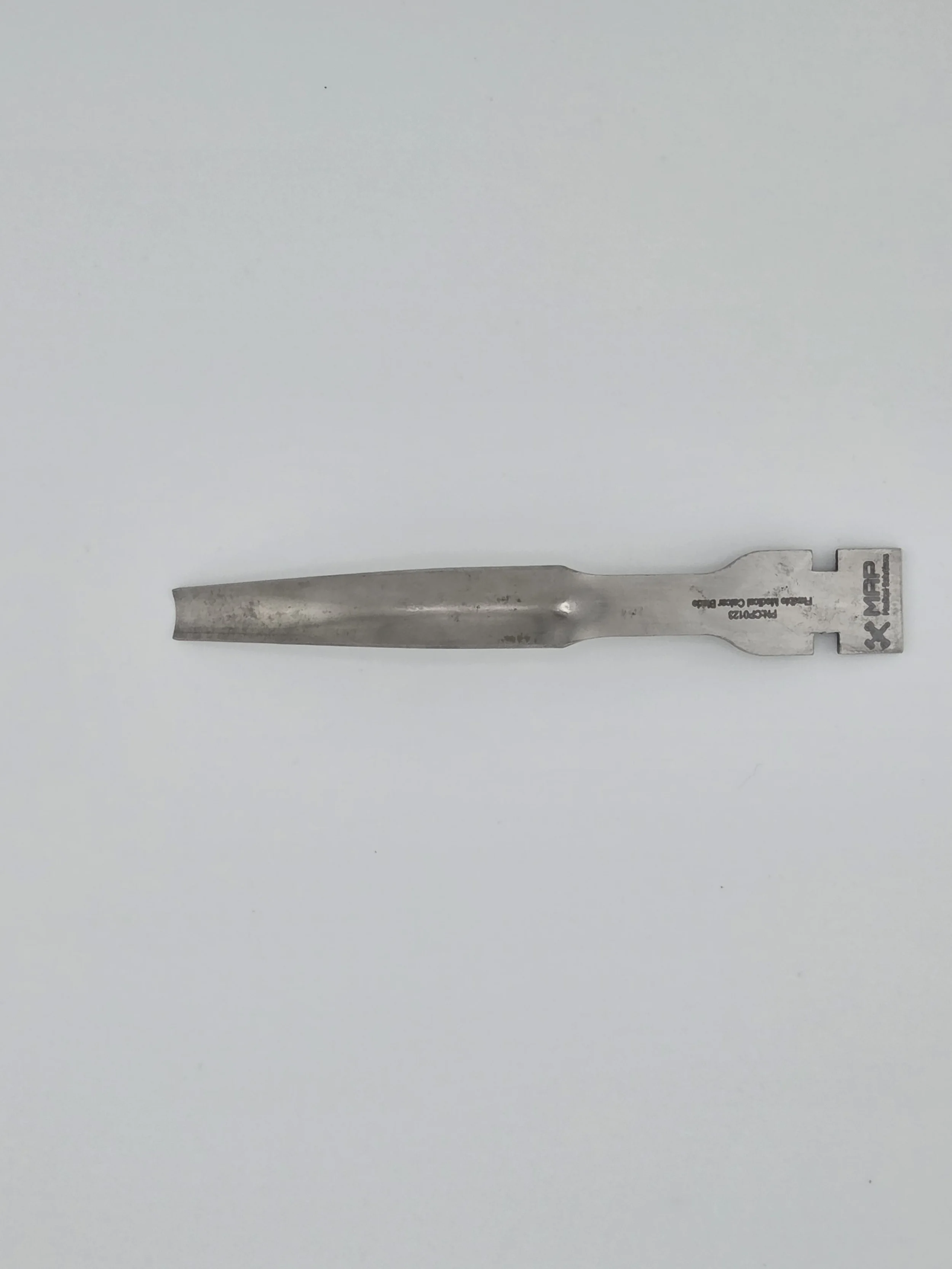 Wright-Out Hip Stem Extractor Rigid Medial Calcar Blade (View 2)