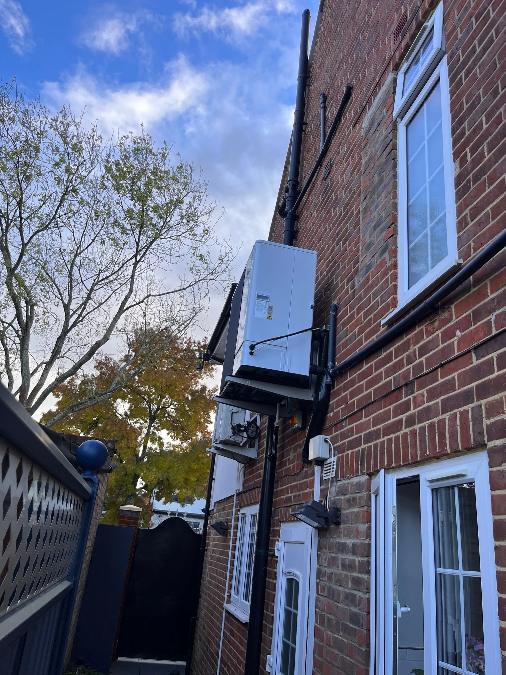 Air source heat pump installation Sutton