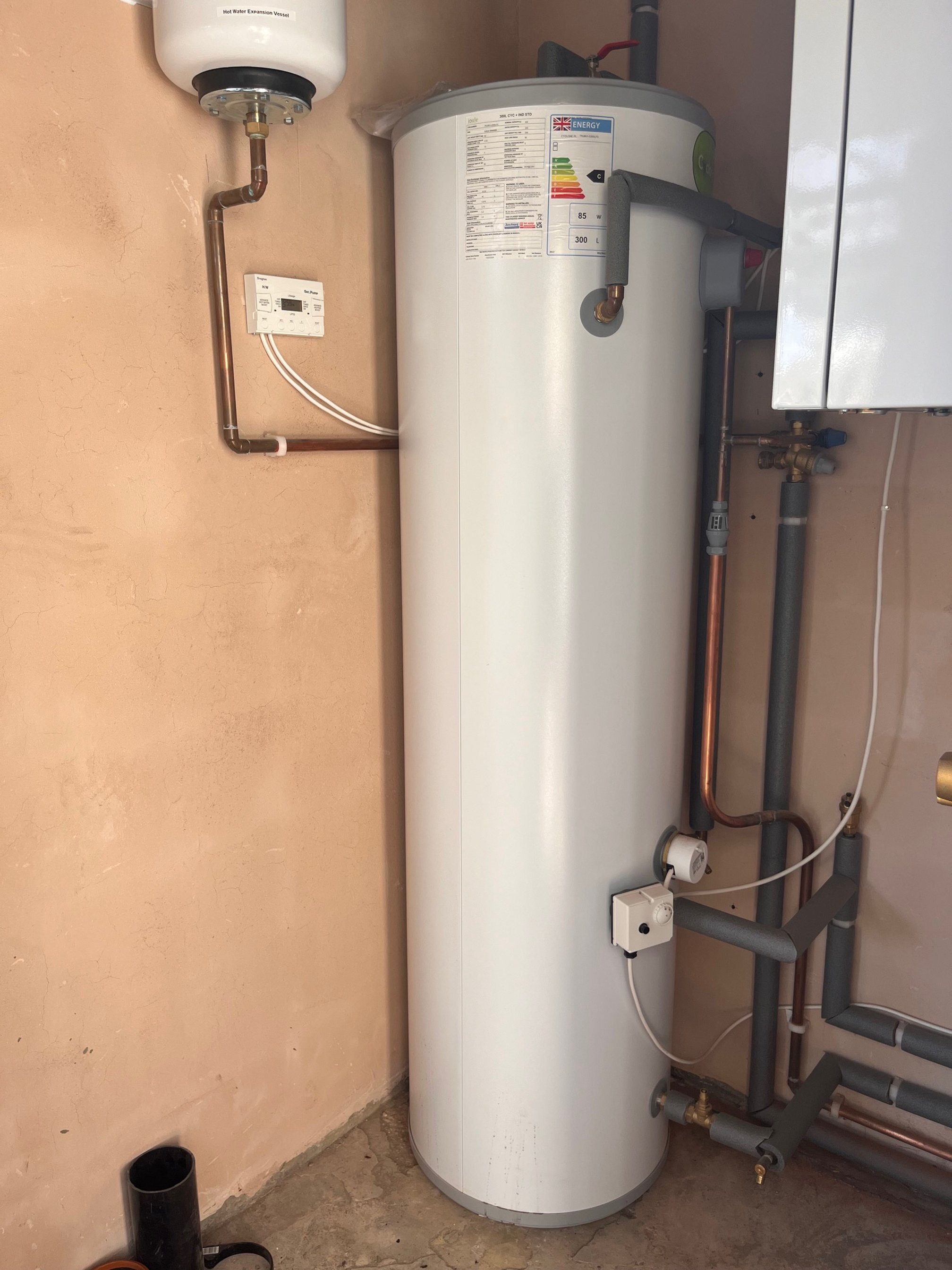 Boiler and cylinder installation in Bastead