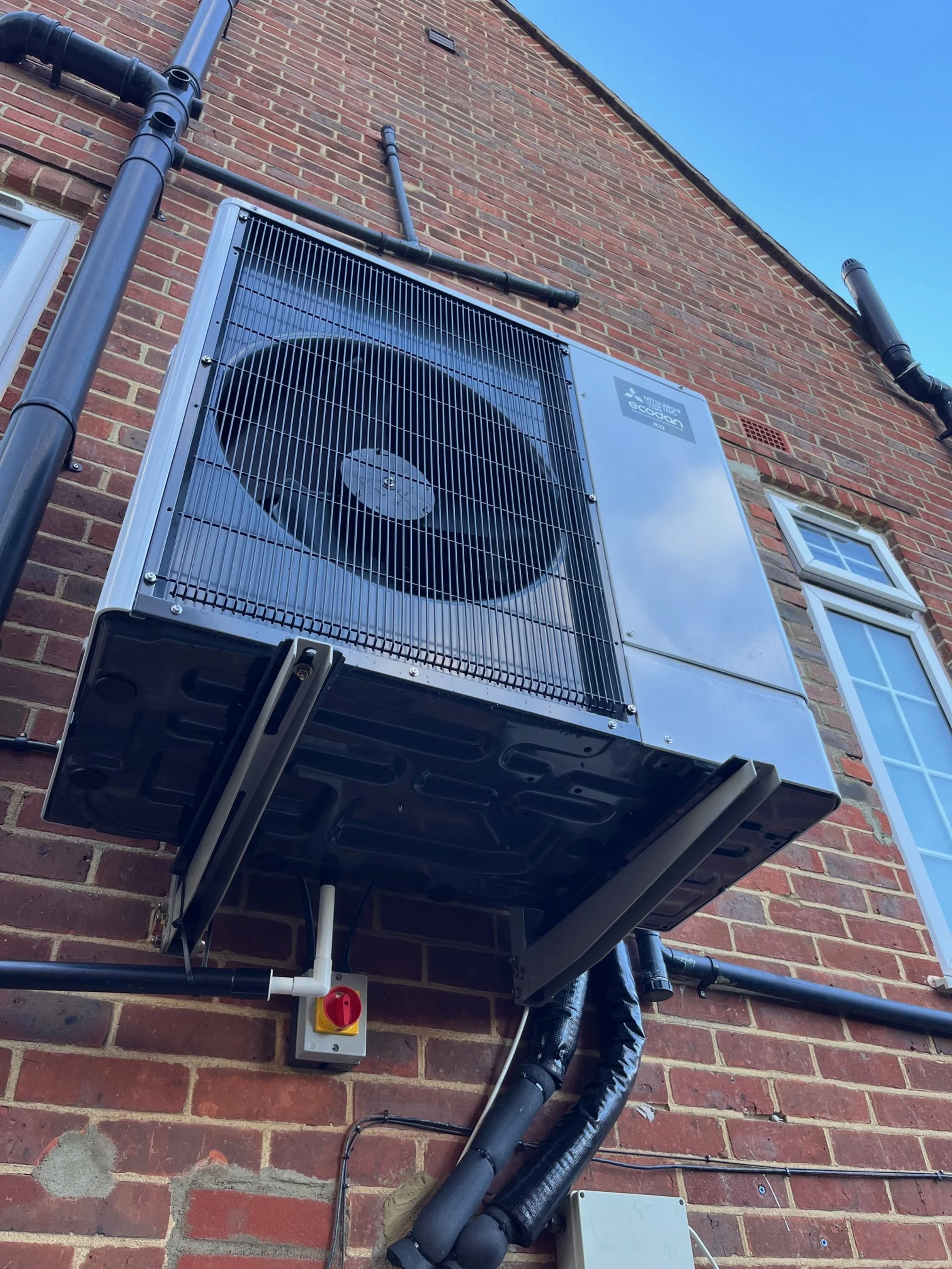 Air Source Heat Pump in Sutton