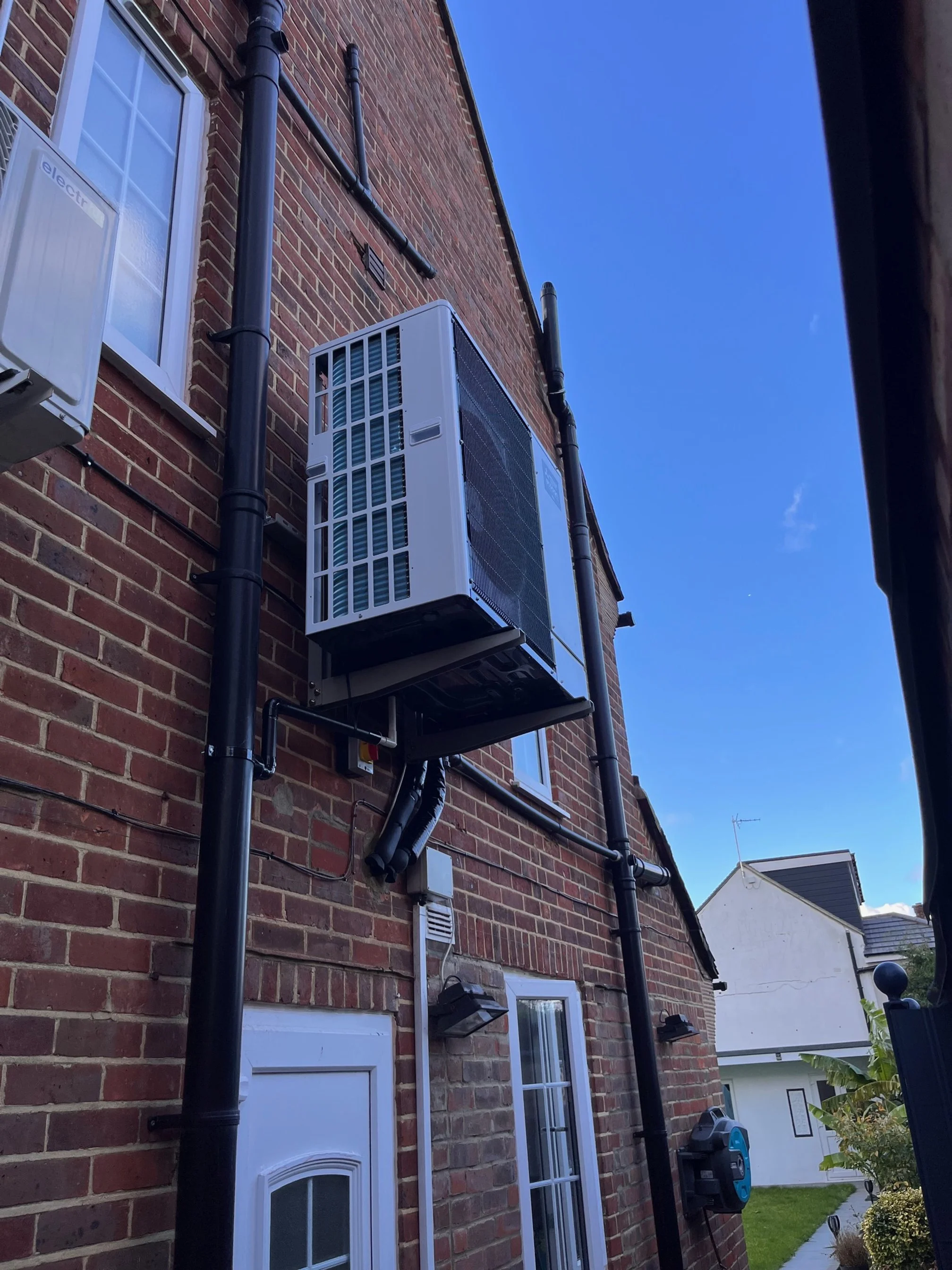 Air source heat pump installation Sutton