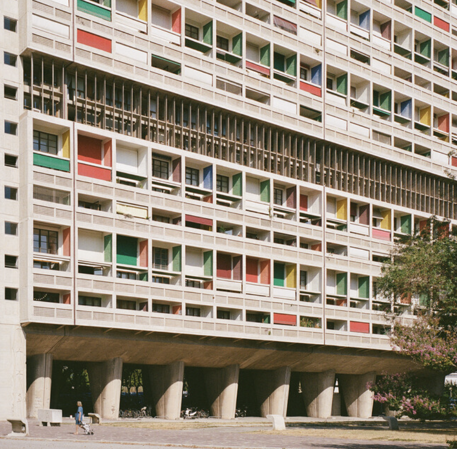 Le Corbusier: The Architect Who Dreamed in Concrete and Light