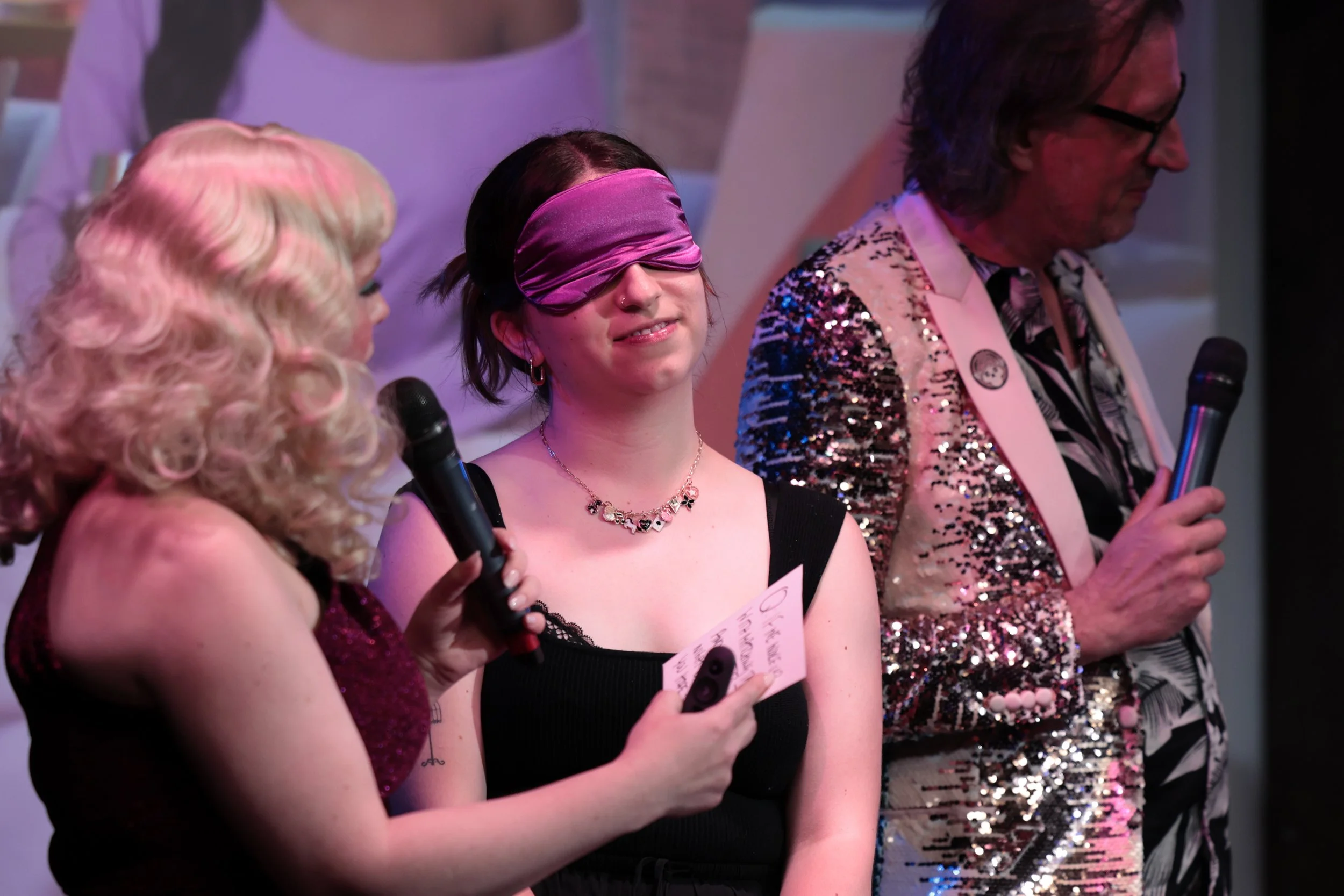  Photo by @el_Jong | Gemma Smith’s Realit-Tease @ CAVEAT | “Love Is Blinded” segment with Pool Boy Kyle 