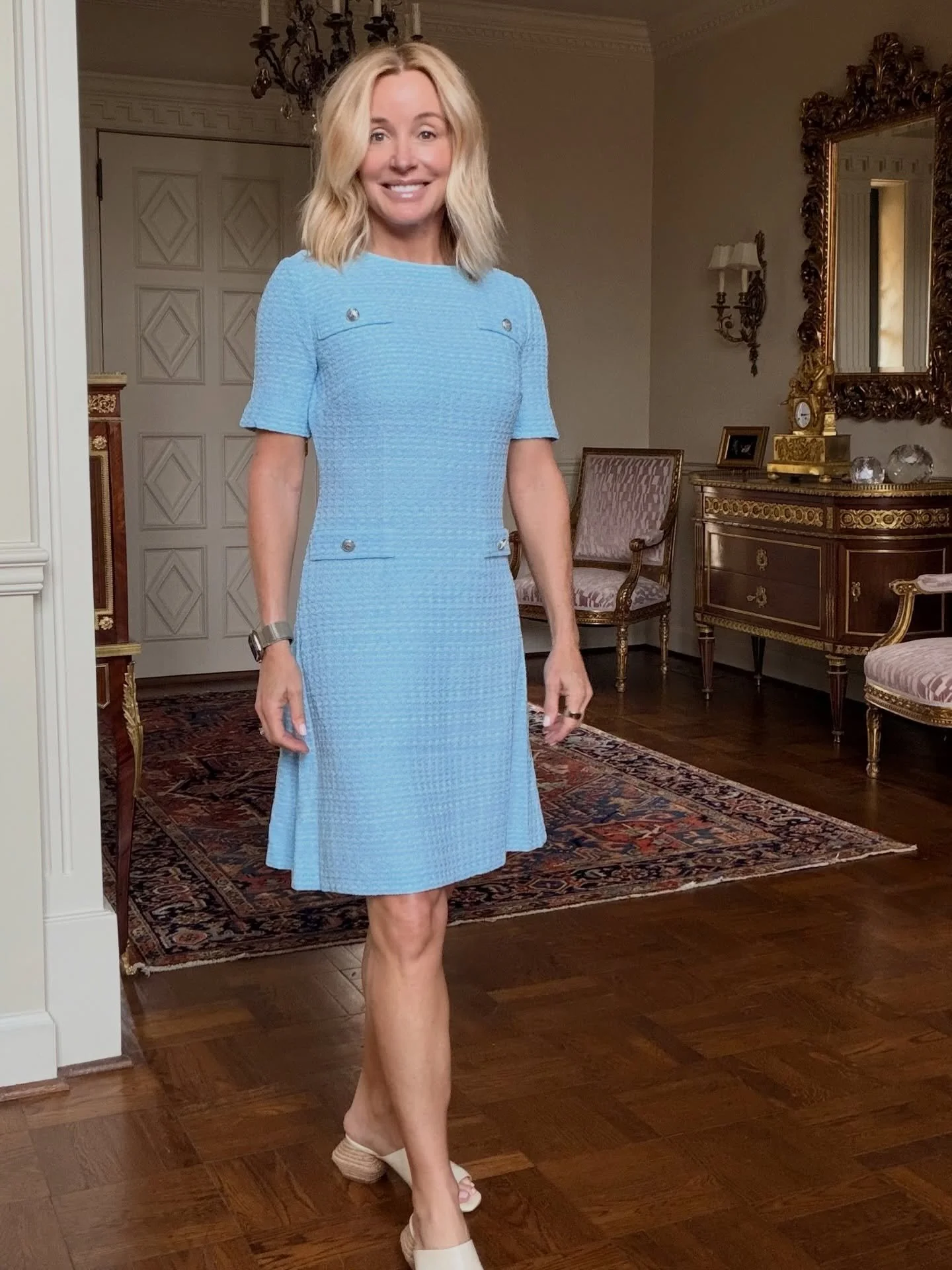 Congratulations to my sweet friend Jamie, @family_savvy, on her collaboration with @mingwangofficial 

Join us today, February 19th, for the launch party at @shopgusmayer in Birmingham from 3-6pm! 🥂 

See you there!

#familysavvyxmingwang #partner