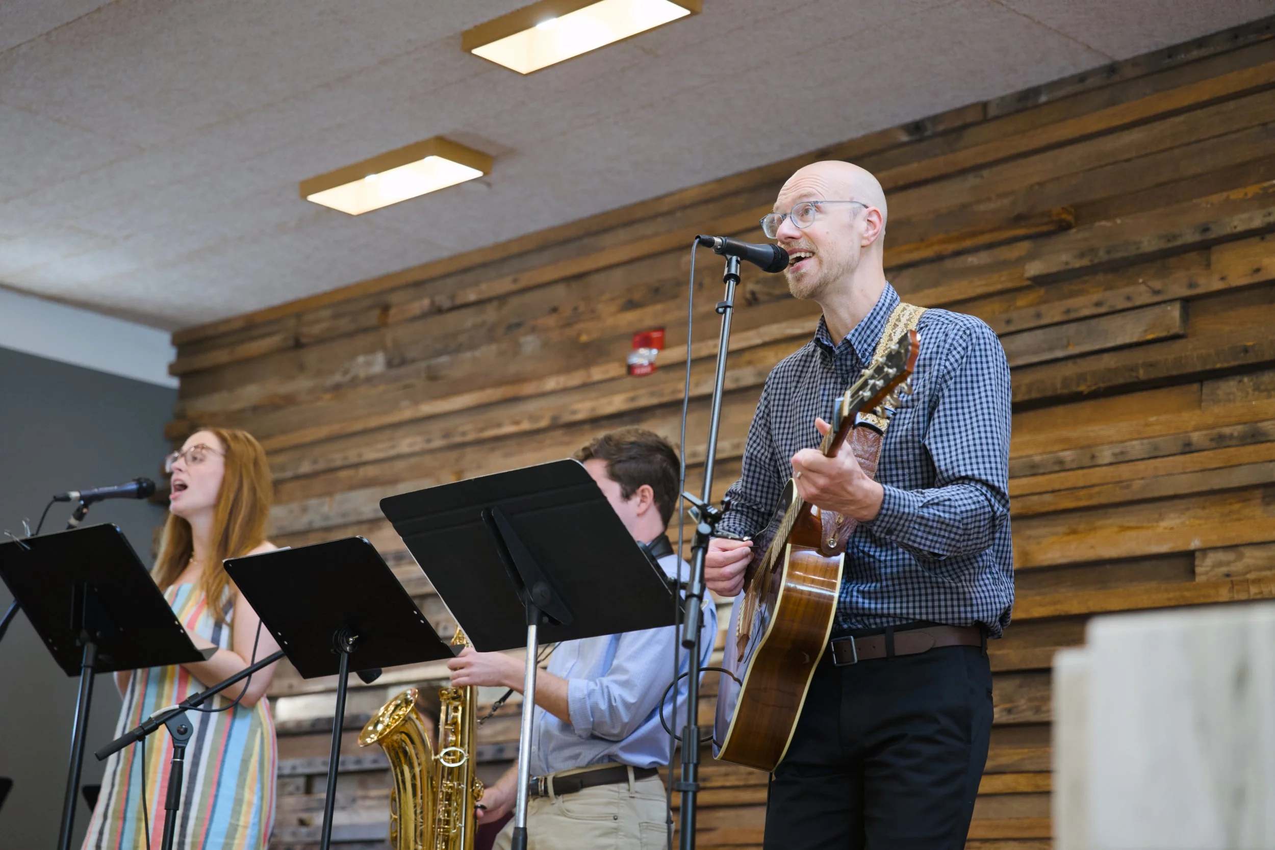 Sunday Morning - Redeemer Presbyterian Church of Memphis 124.jpg