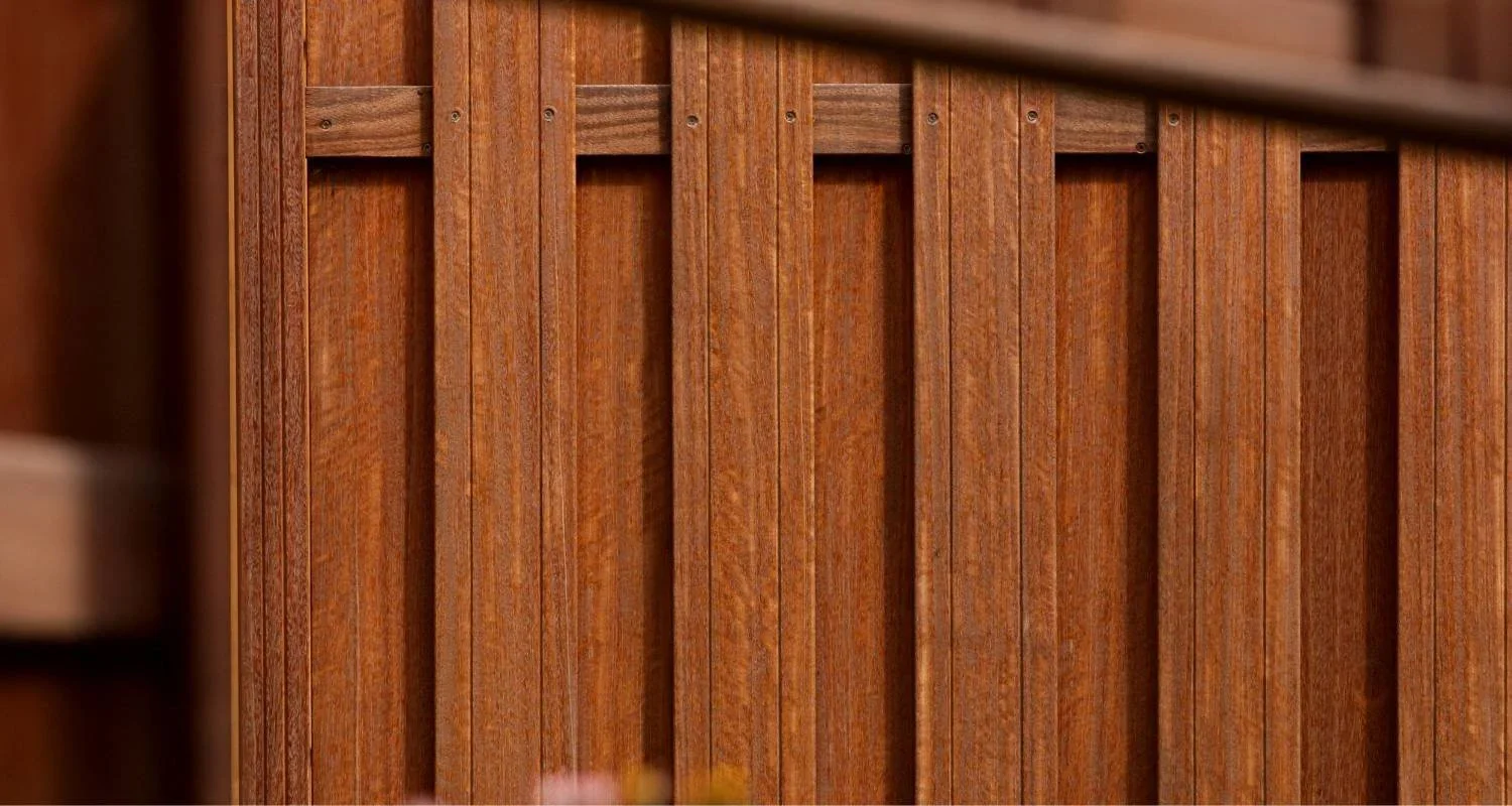 fence staining Menlo Park.webp