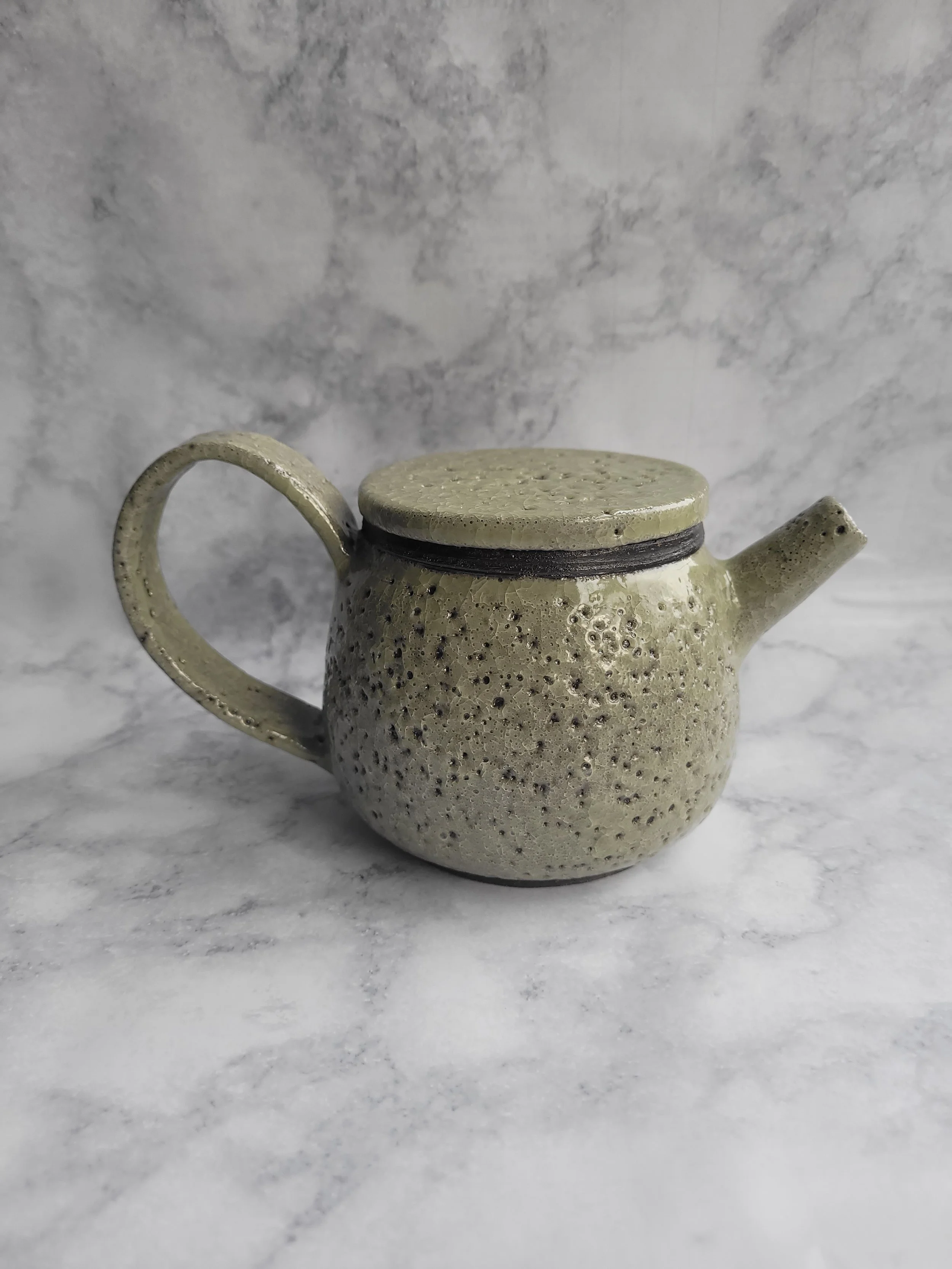 12 oz Moss Green Medium teapot