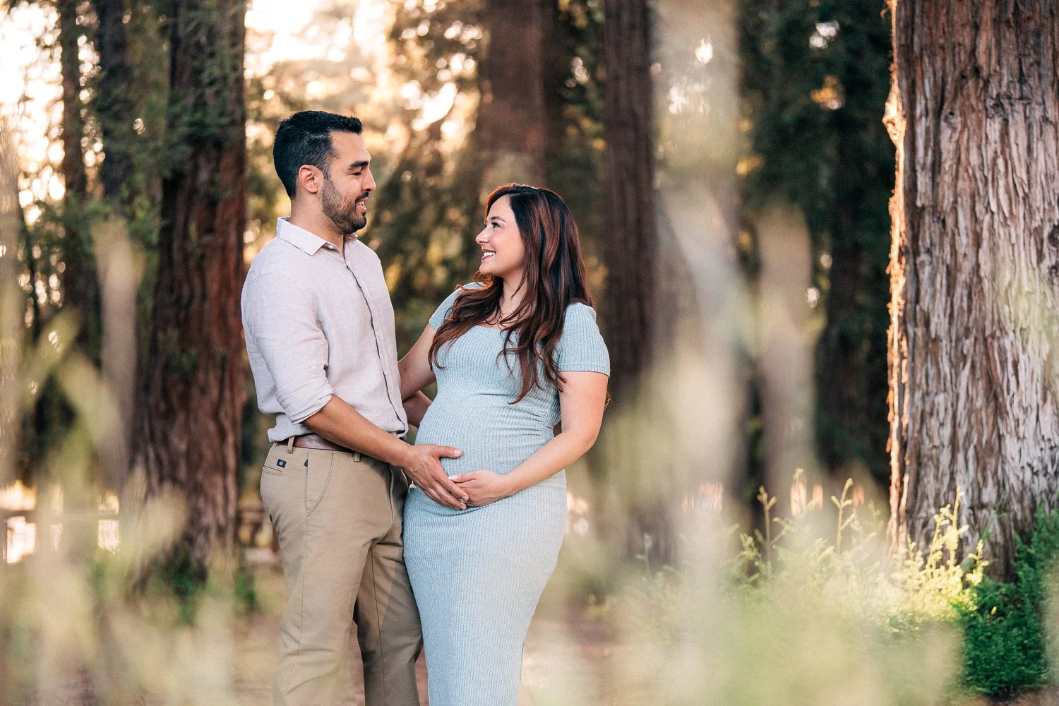 Orange County maternity session, expecting couple in the trees