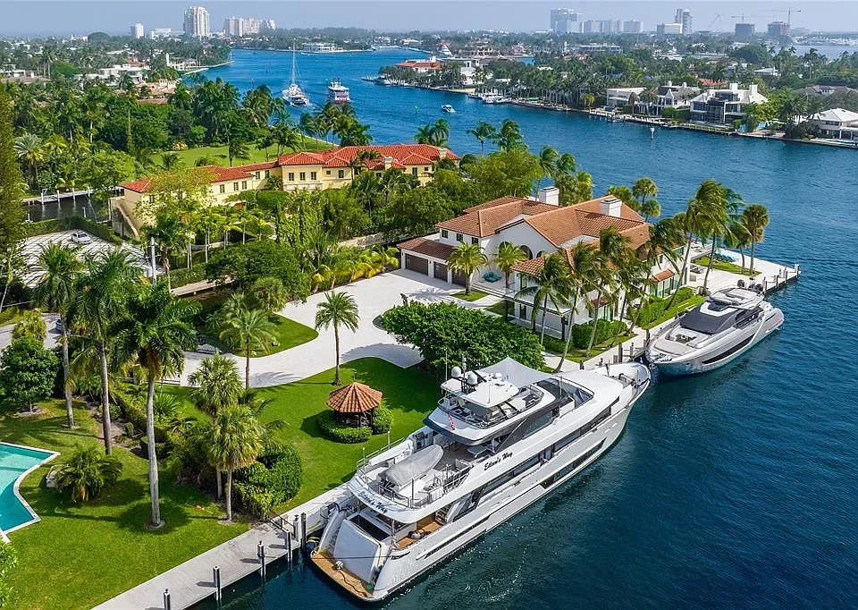 Top Luxury Home Features That Sell Fast in 2025