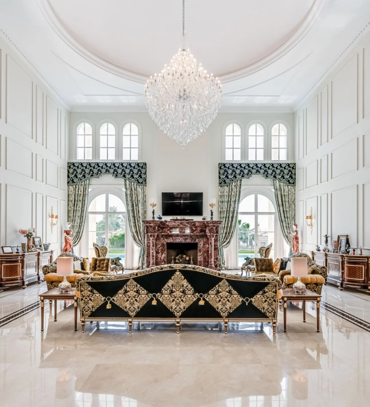 How to Stage Your Home Like a Million-Dollar Listing