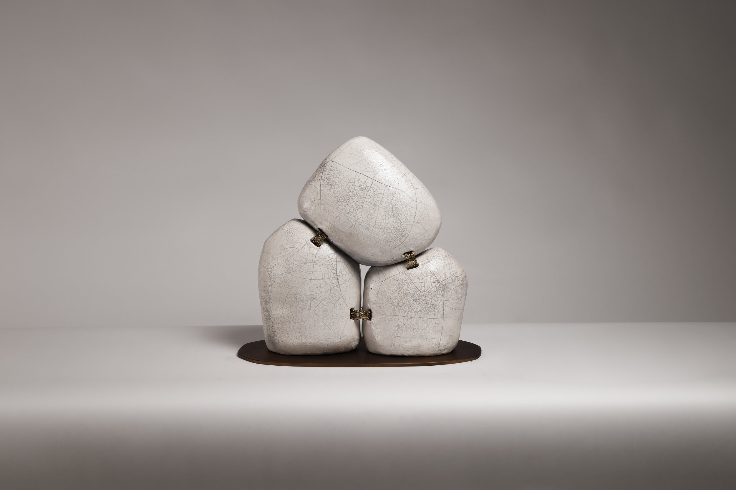 Neil Baldacci, NEI.TSG.02, Tsunagi - Stitched Molecules. Contemporary sculpture in Raku ceramics and brass stitches.