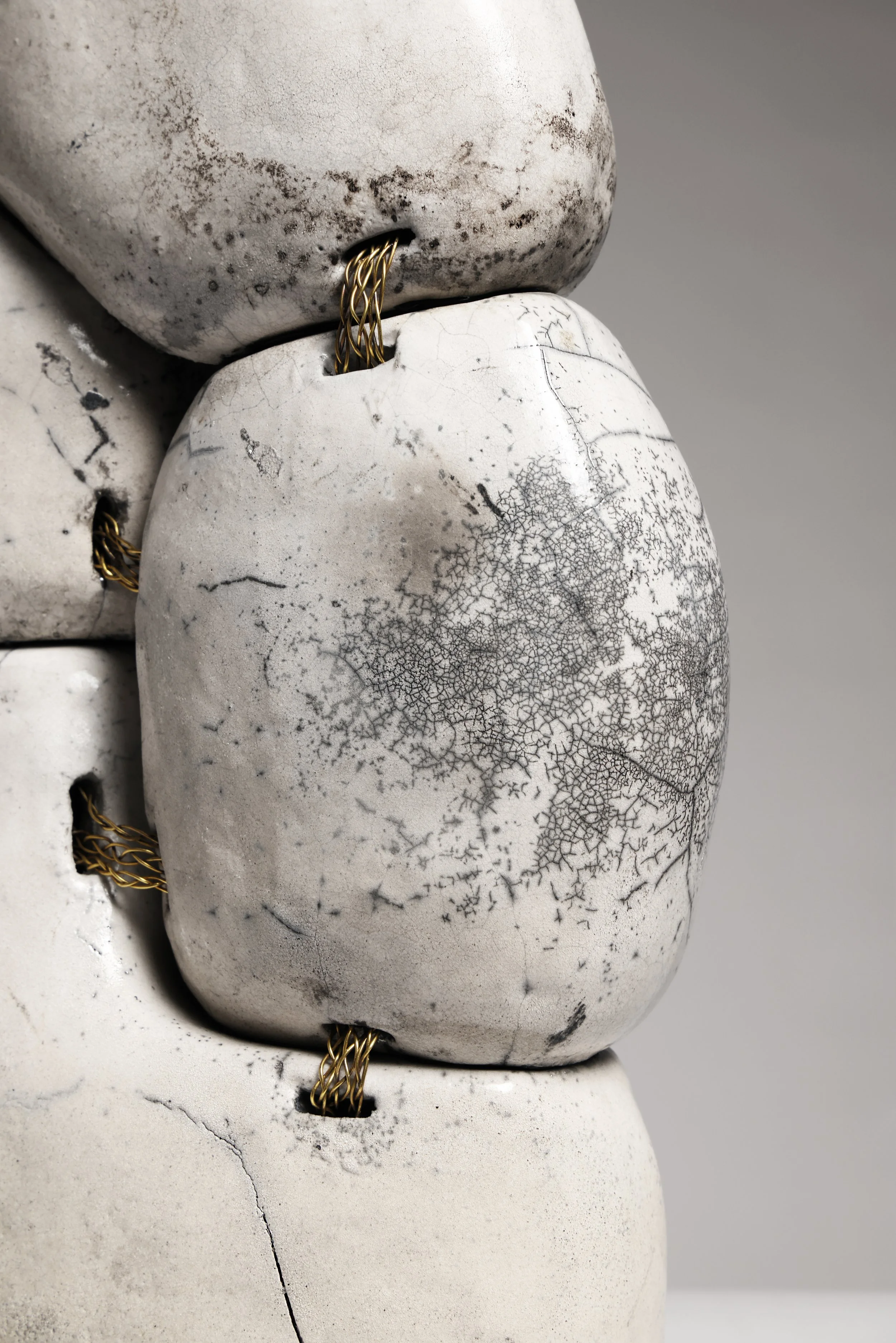 Neil Baldacci, NEI.TSG.03, Tsunagi - Stitched Molecules-01