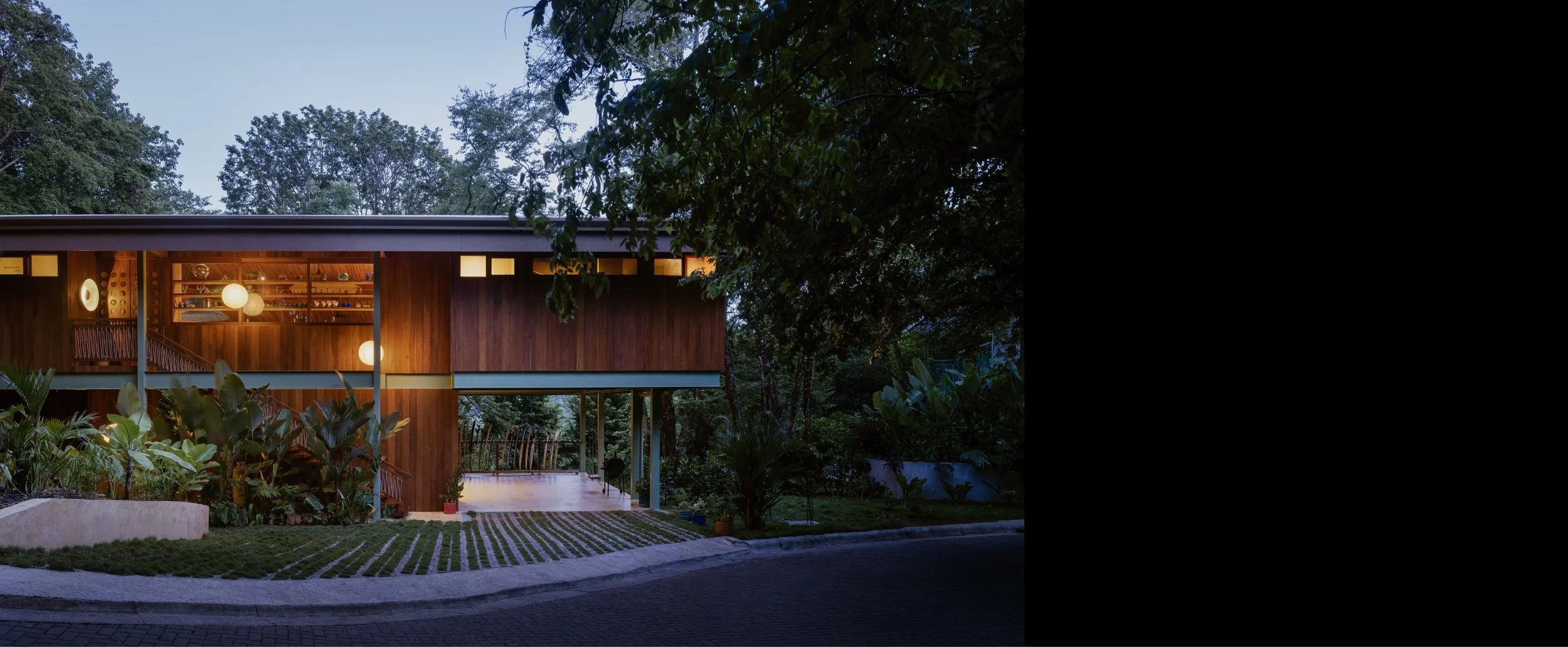 Al Suave Residence by FAMM Arquitectura — single-family house in Santa Teresa, Costa Rica
