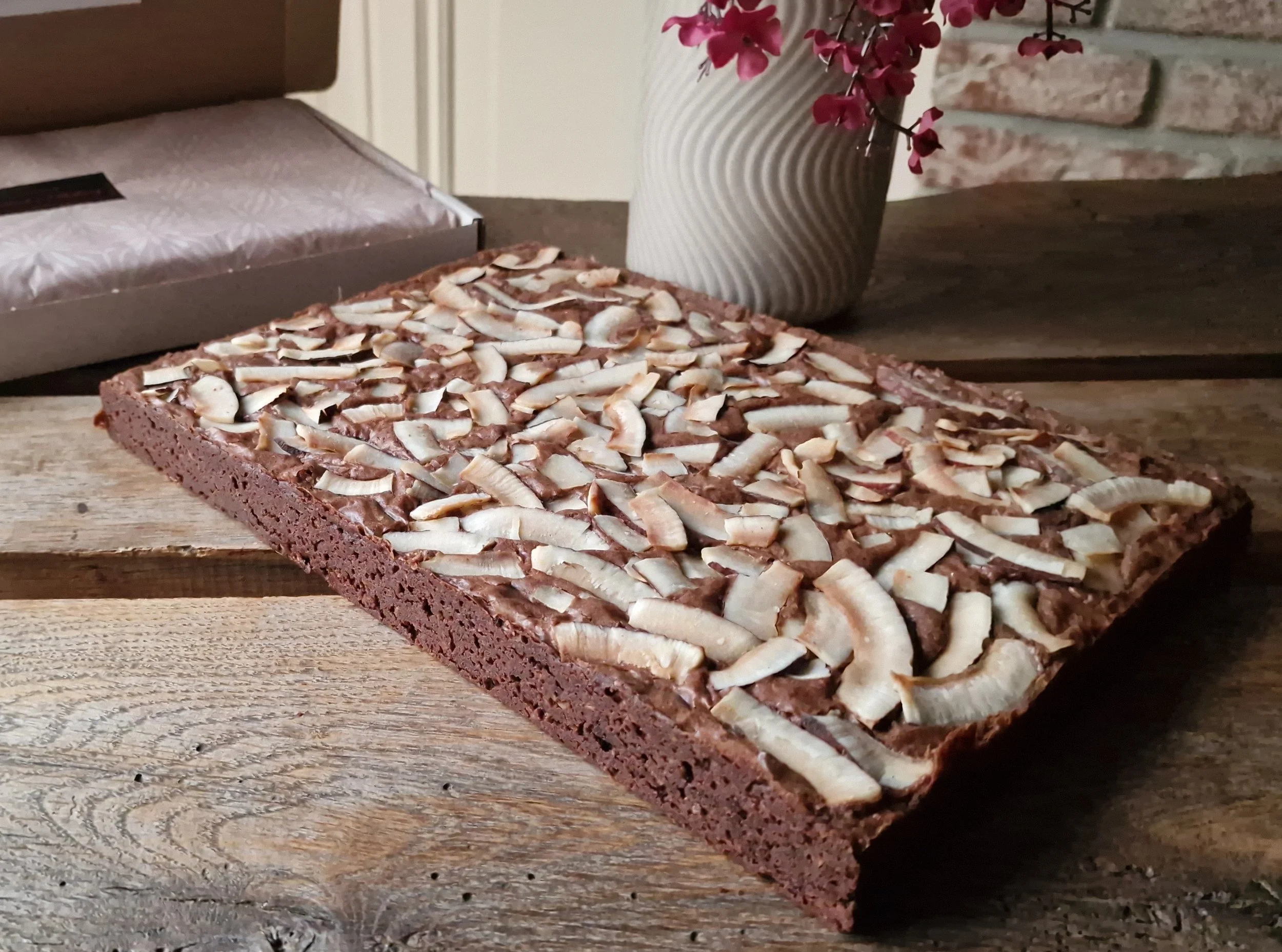 Coconut brownie xl (1).jpg