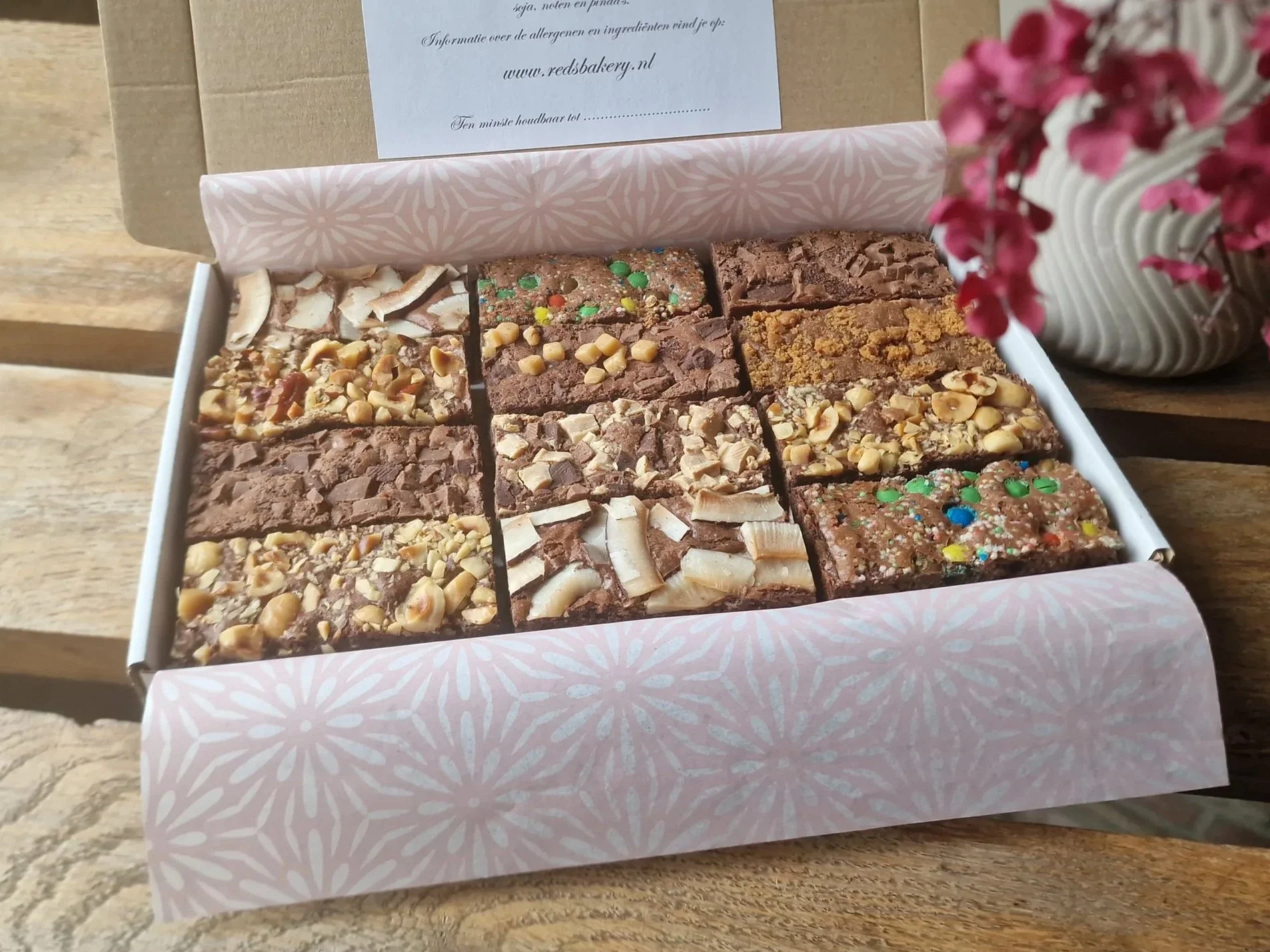 Pick and mix 12 brownies