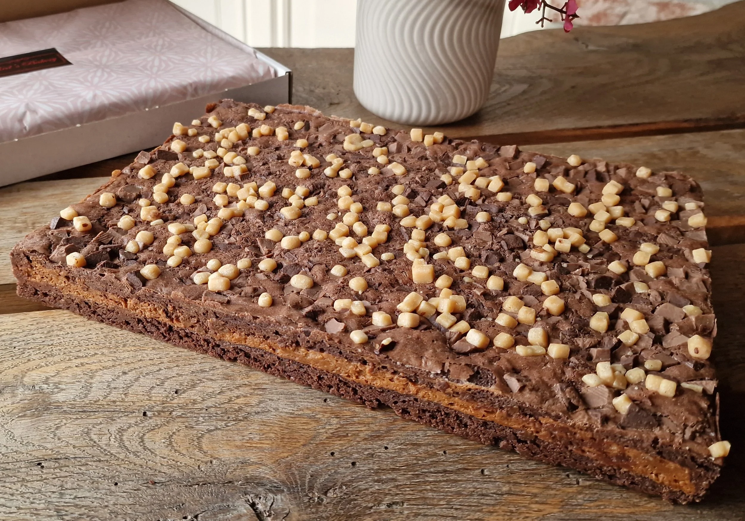 Double chocolate caramel brownie xl.jpg