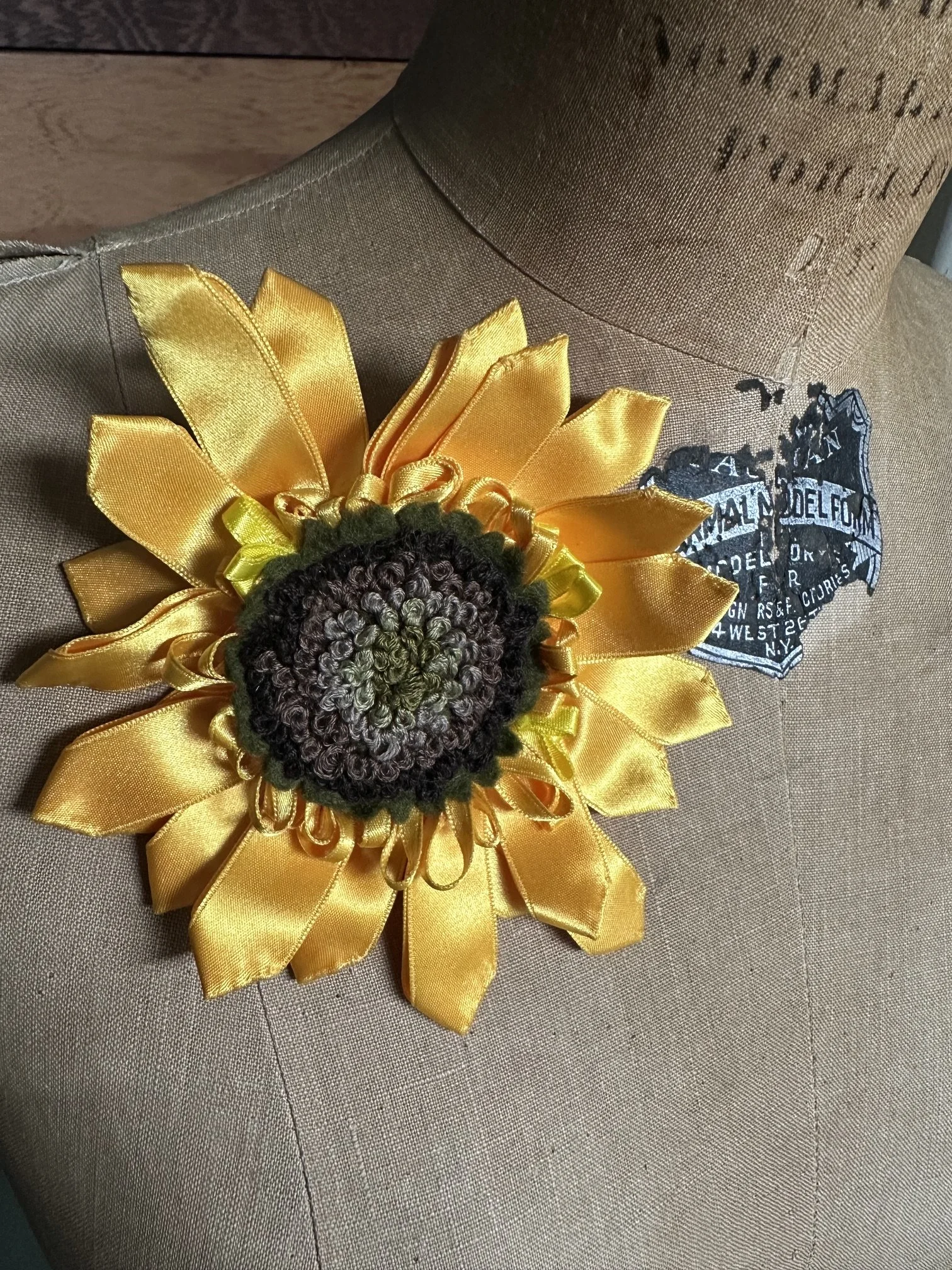 Sunflower Brooch @ Fiber Fest