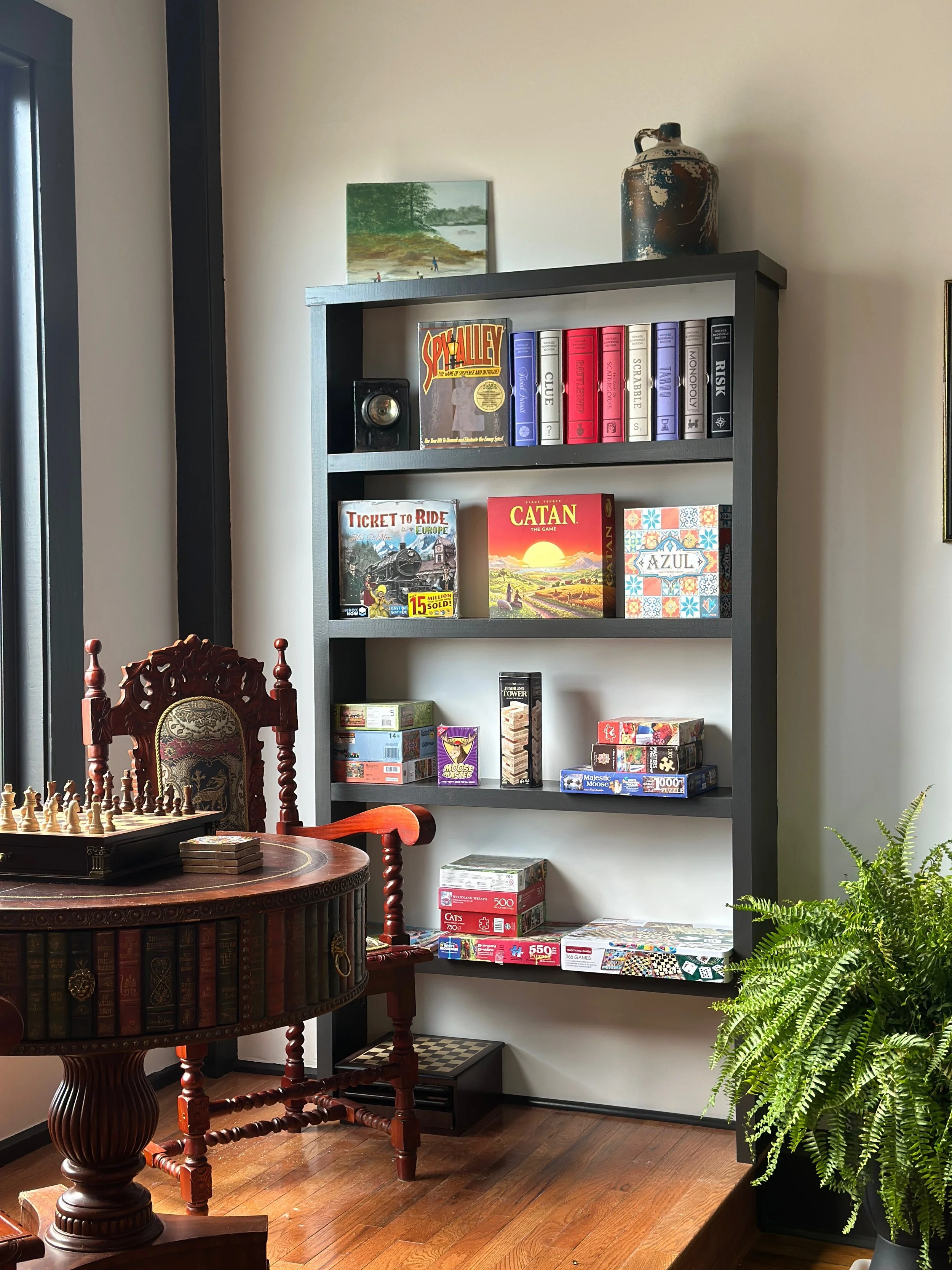 chess_table_book_shelf.jpeg