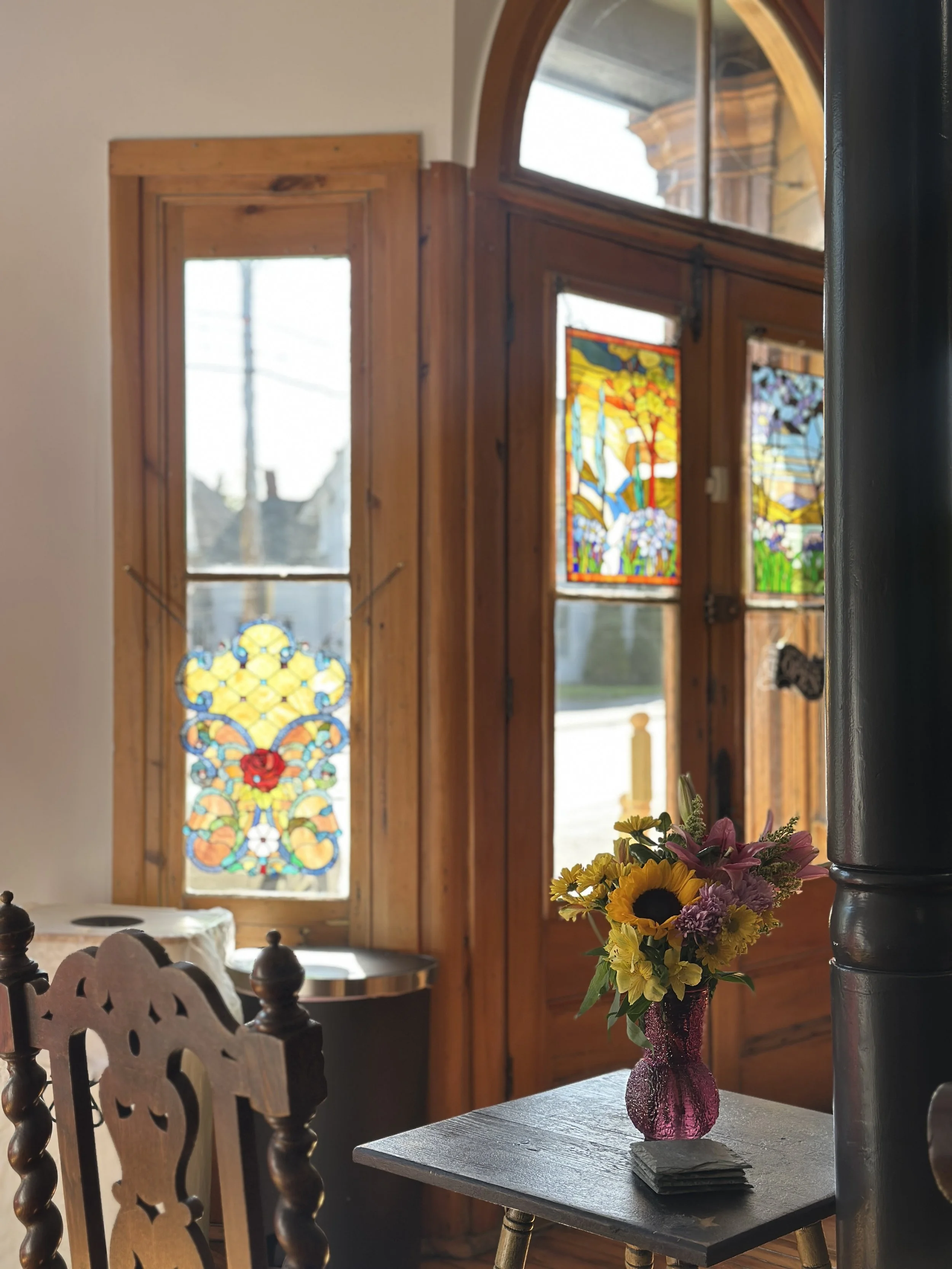doors_flower_focus.jpeg