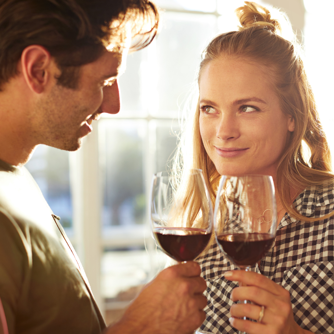 Eyes Don’t Tell You Lies: What Body Language Reveals in Dating