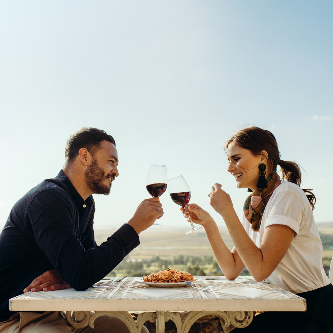 The 5 Minute Daily Habit That Changes How You Date and Who You Attract