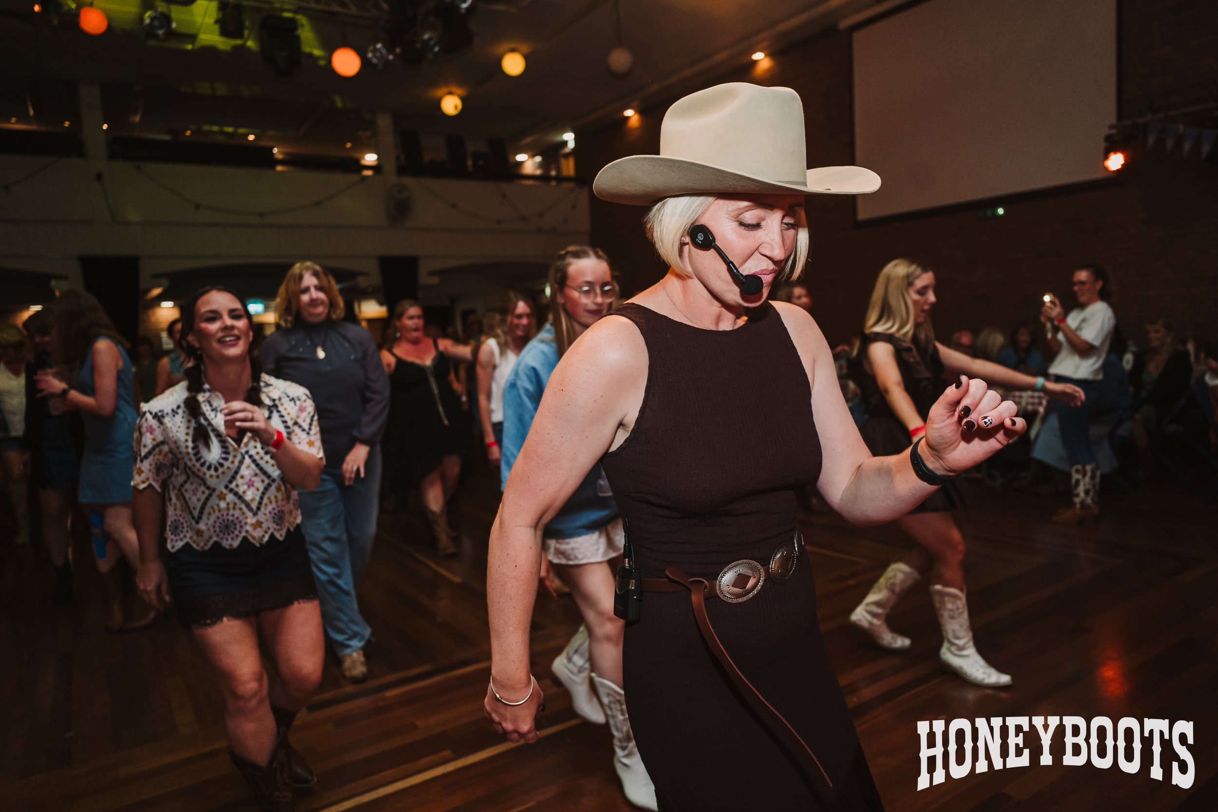 angels with dirty faces photography 091honey boots 04.09.26.jpg